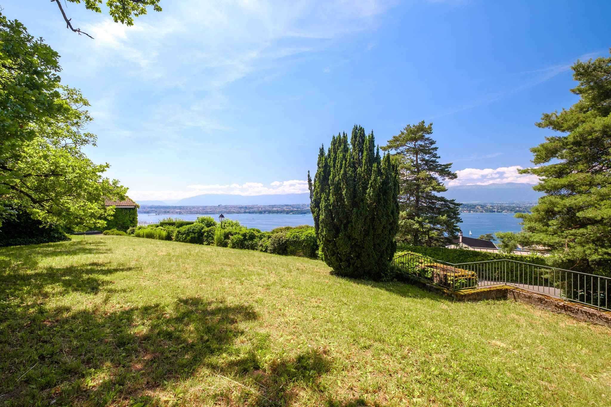 Cologny  - House 5 Bedrooms