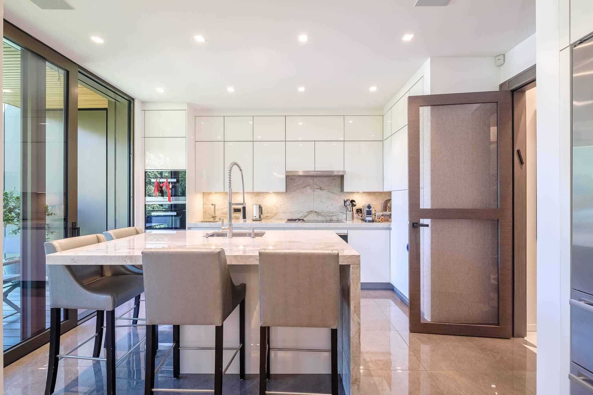 Conches  - Attic 4 Bedrooms