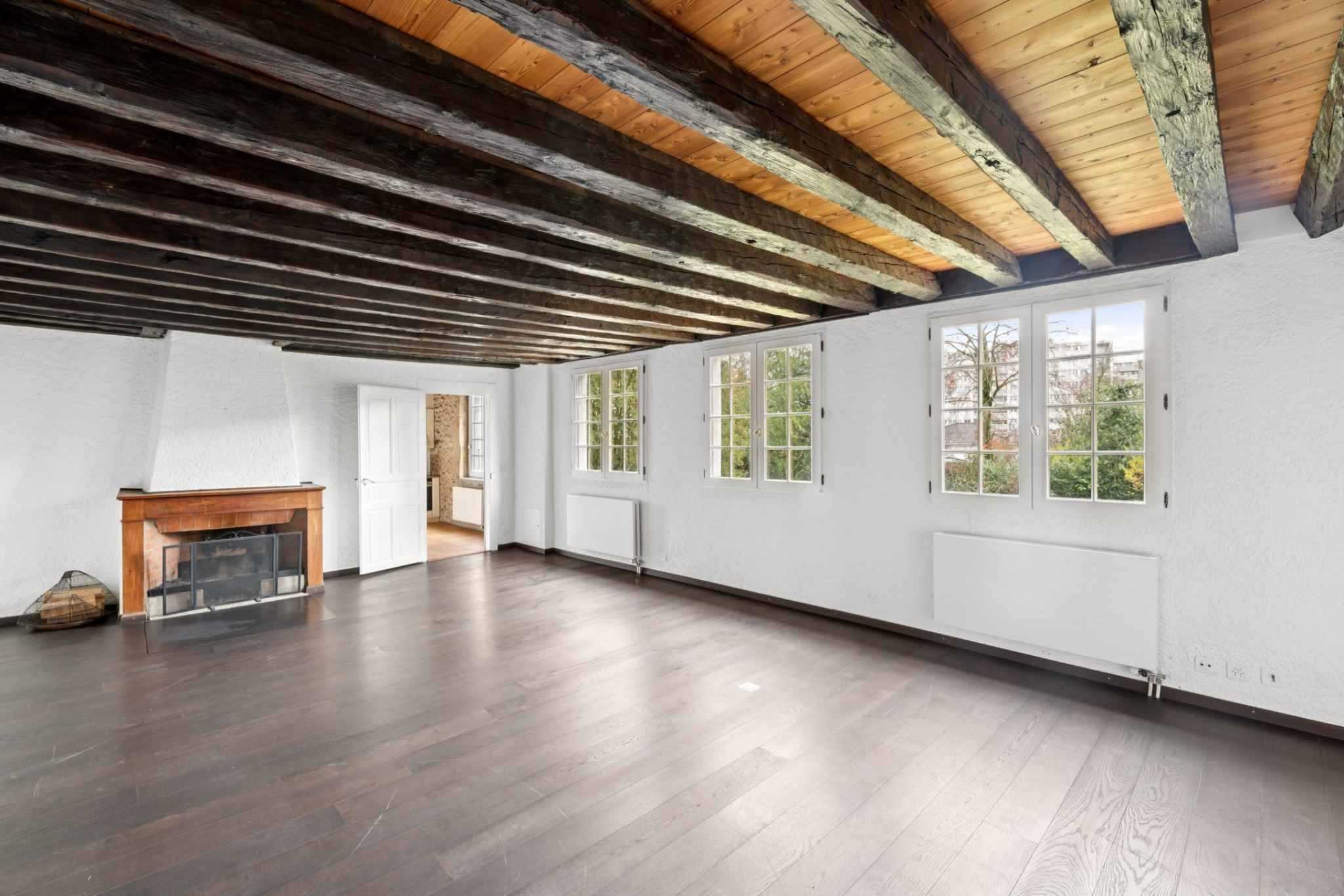 Le Grand-Saconnex  - Maison 10.0 Pi&egrave;ces 6 Chambres