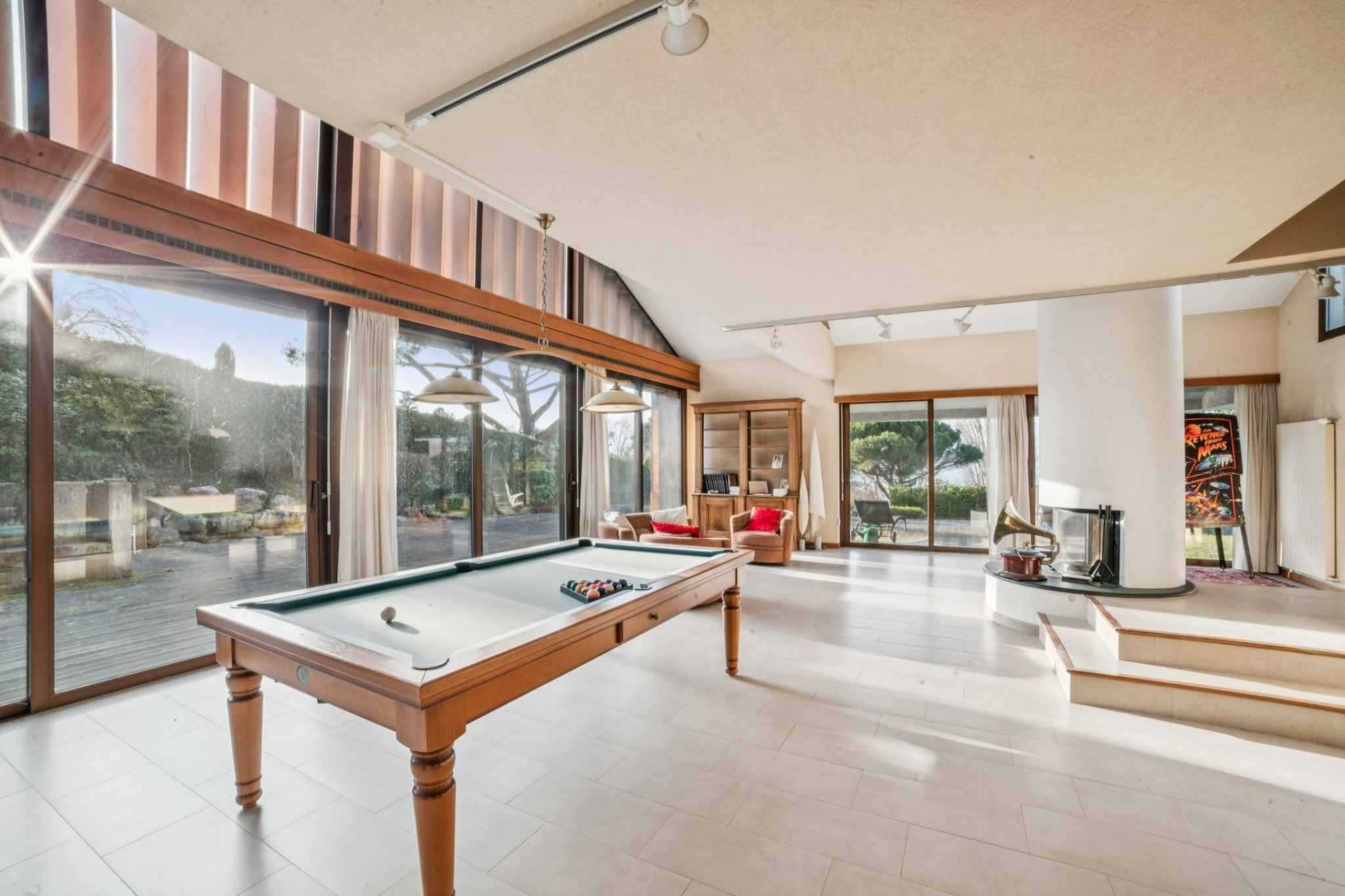 Anières  - Maison 9.0 Pi&egrave;ces 5 Chambres