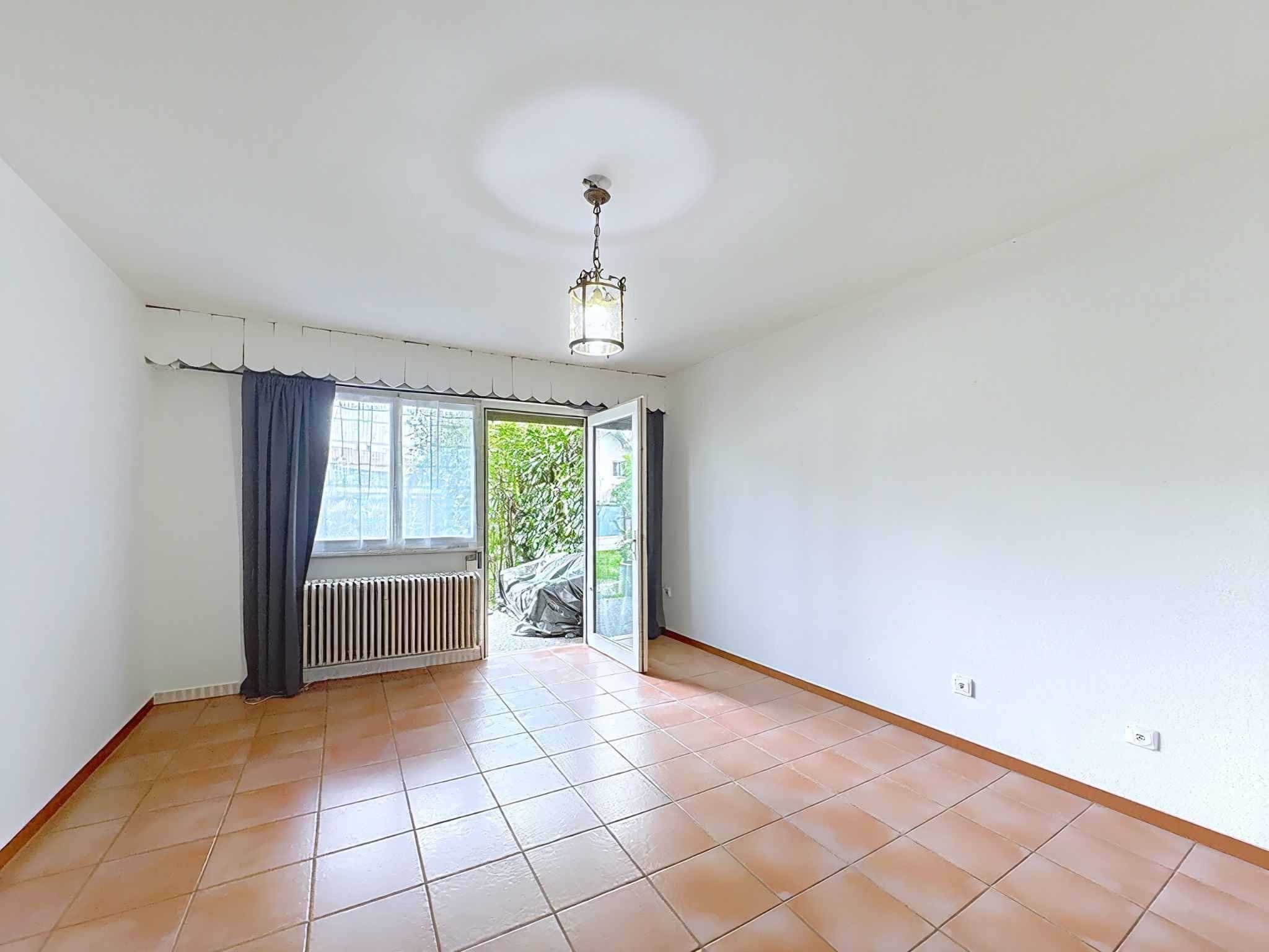 Plan-les-Ouates  - Appartement 3.0 Pi&egrave;ces, 1 Chambre
