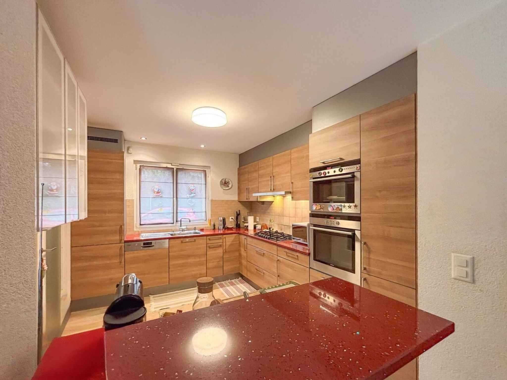 Thônex  - Maison 7.0 Pi&egrave;ces 4 Chambres