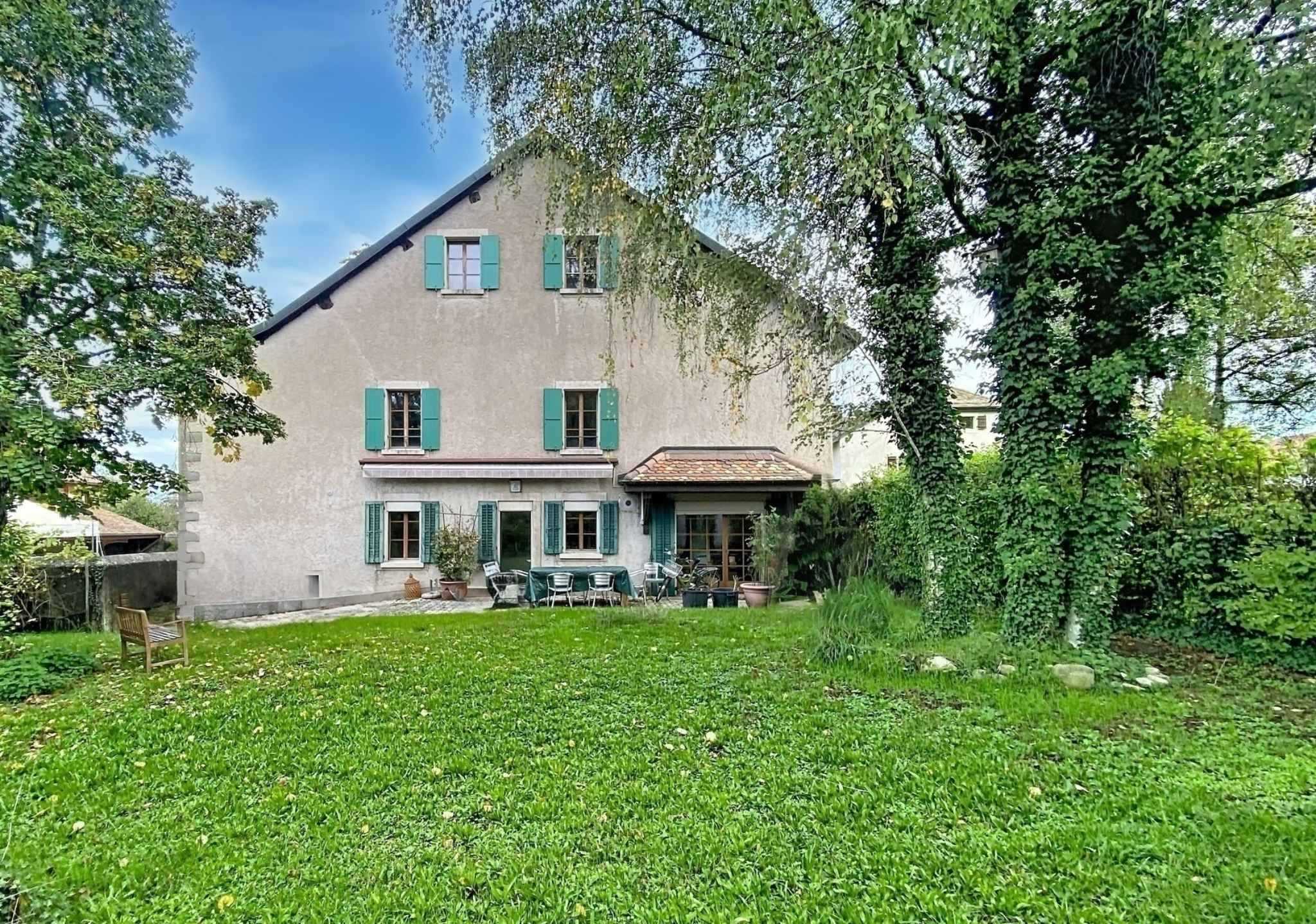 Soral  - Maison 14.0 Pi&egrave;ces 8 Chambres