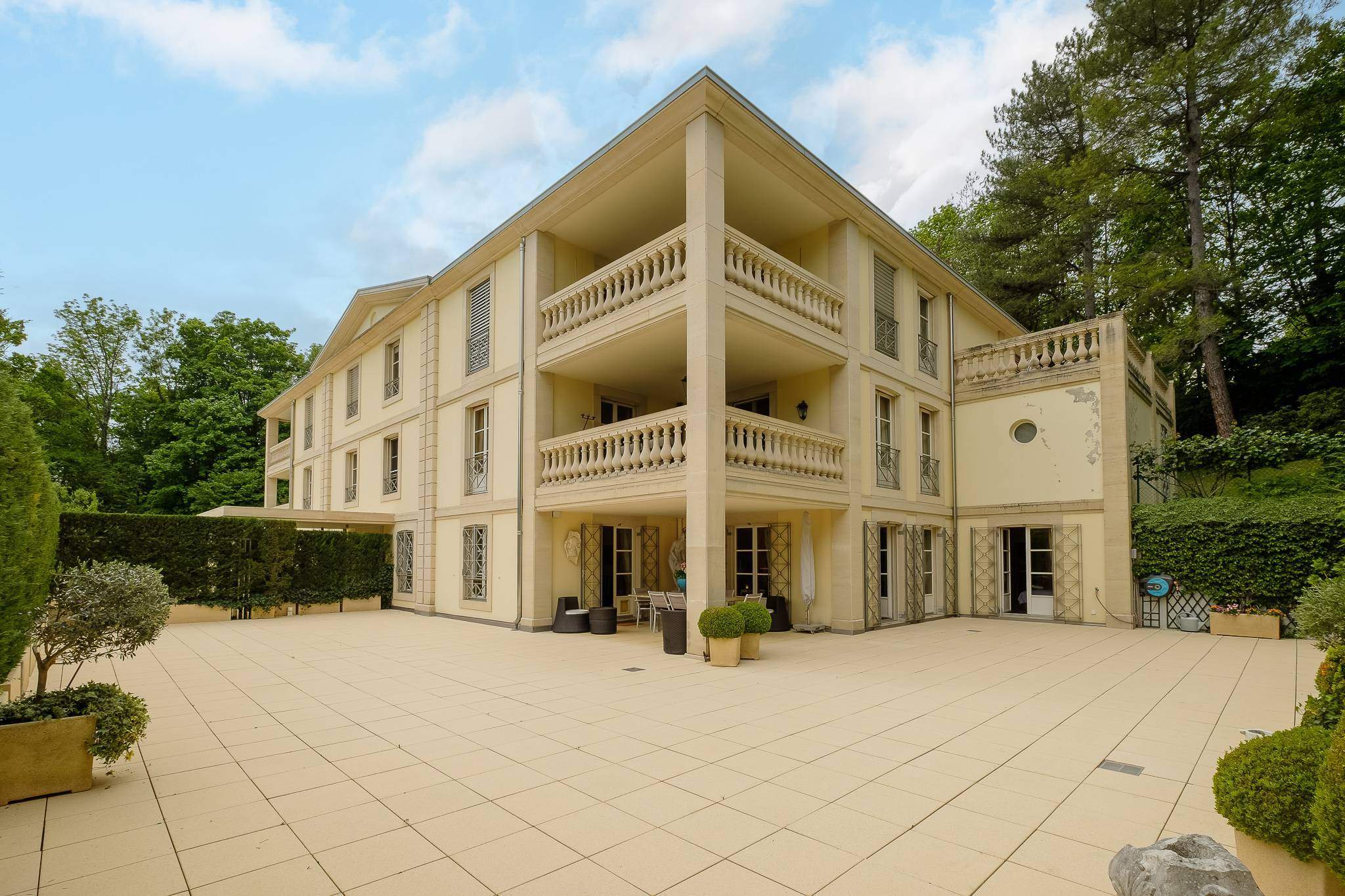 Vandoeuvres  - Apartment 3 Bedrooms - picture 1