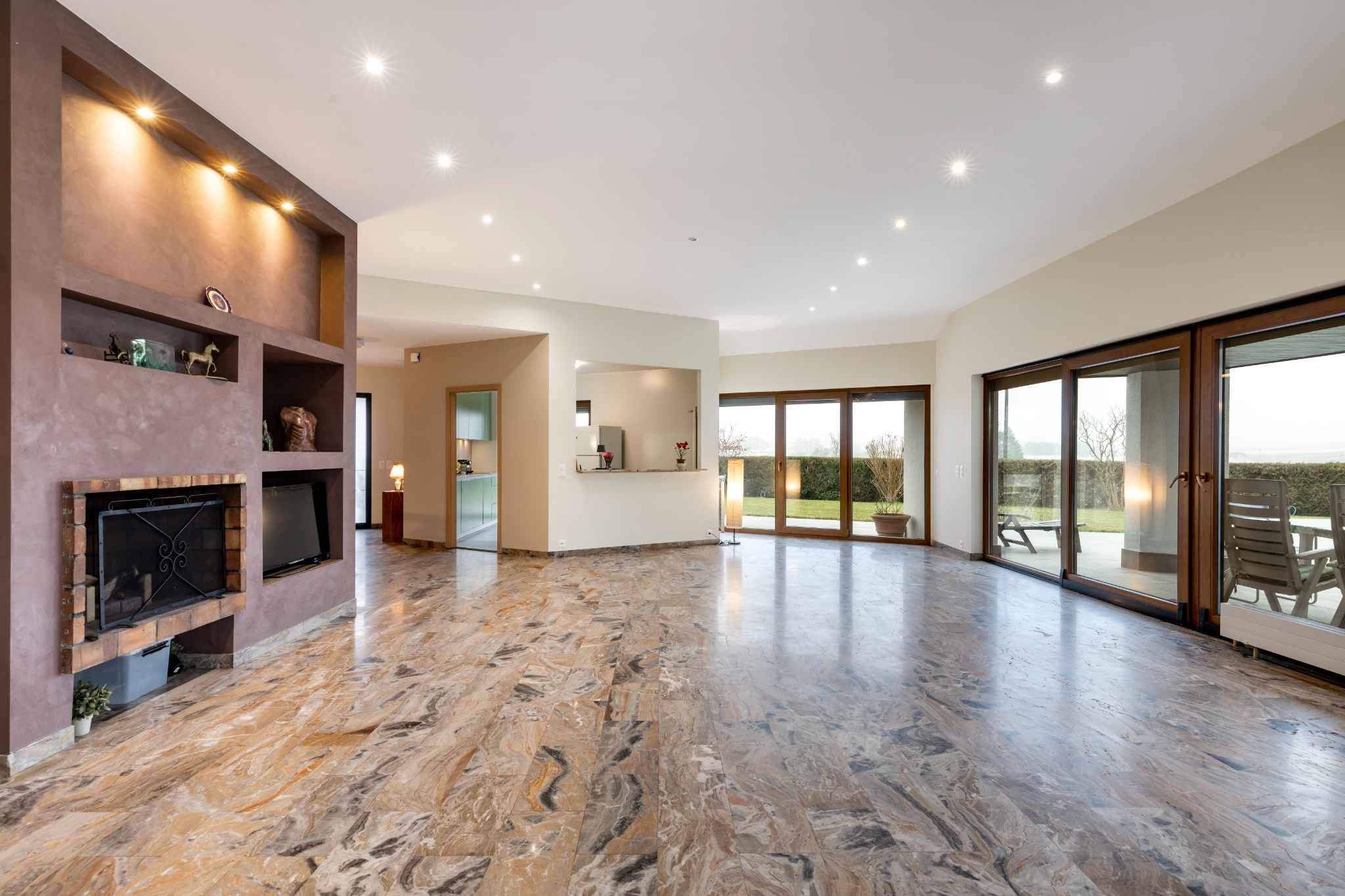 Vessy  - House 5 Bedrooms - picture 2