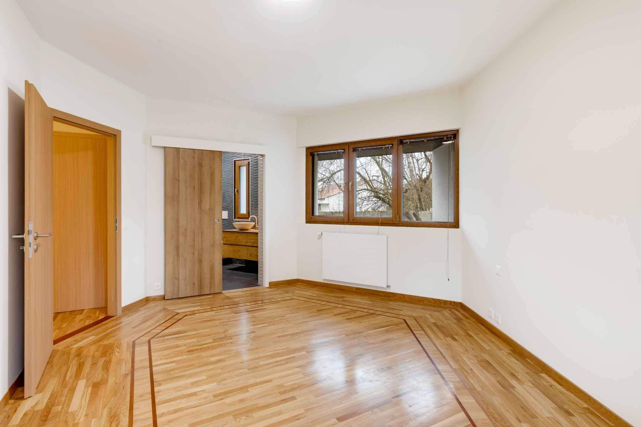 Vessy  - House 5 Bedrooms - picture 6