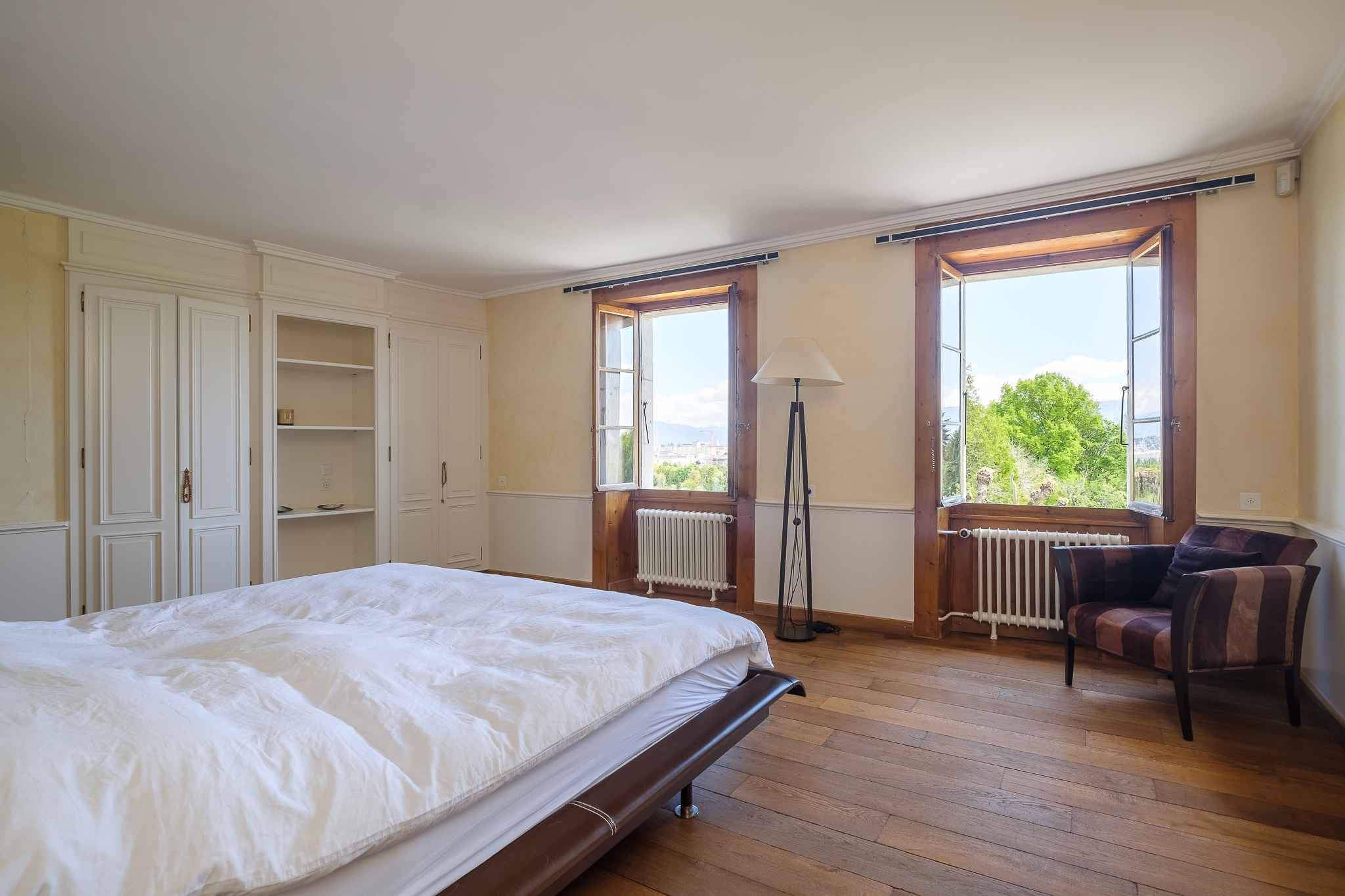 Satigny  - House 9 Bedrooms - picture 6