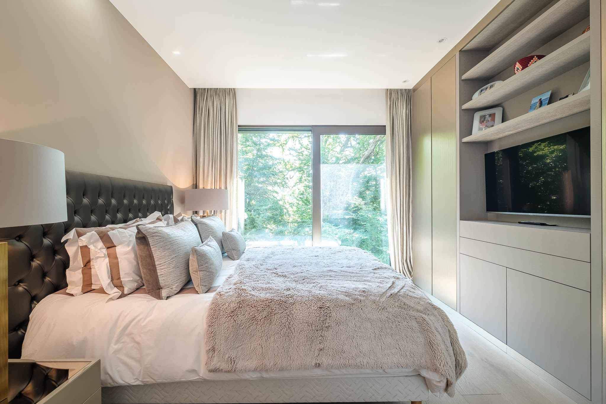 Conches  - Attic 4 Bedrooms - picture 8