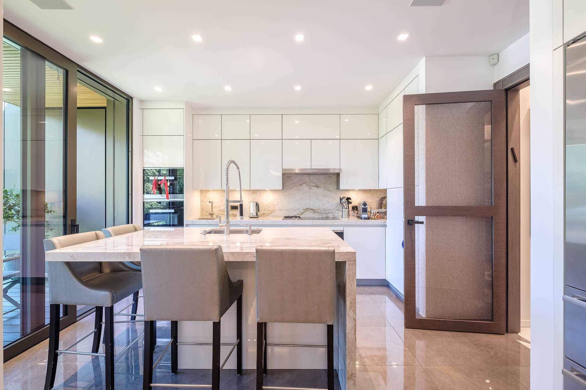 Conches  - Attic 4 Bedrooms - picture 3