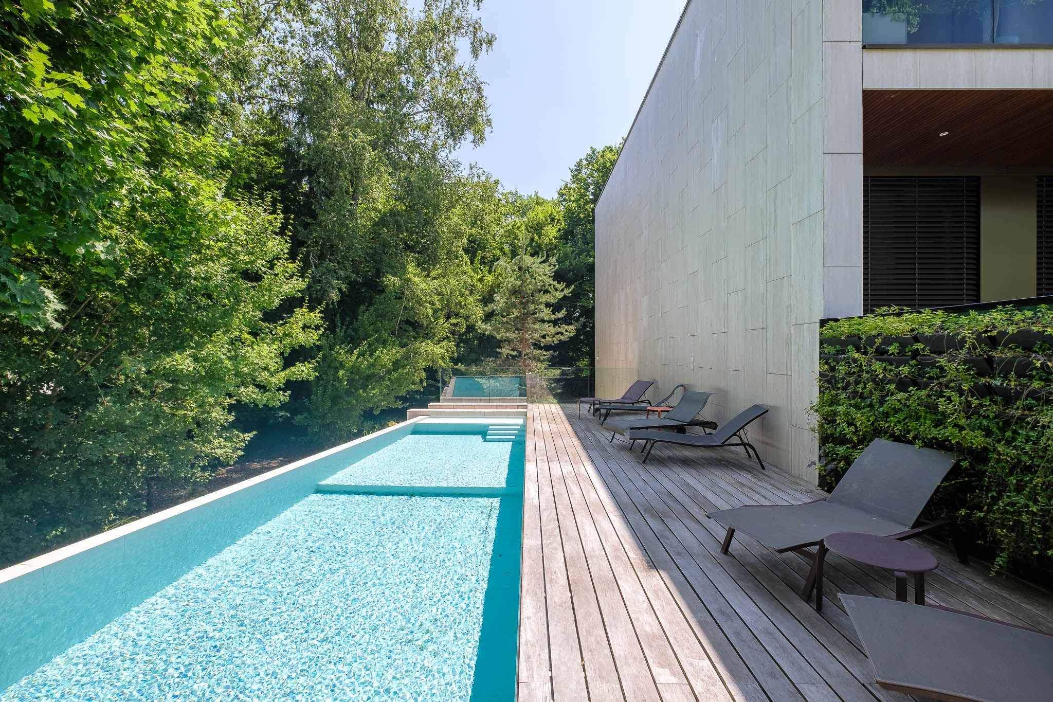 Conches  - Attic 4 Bedrooms - picture 16