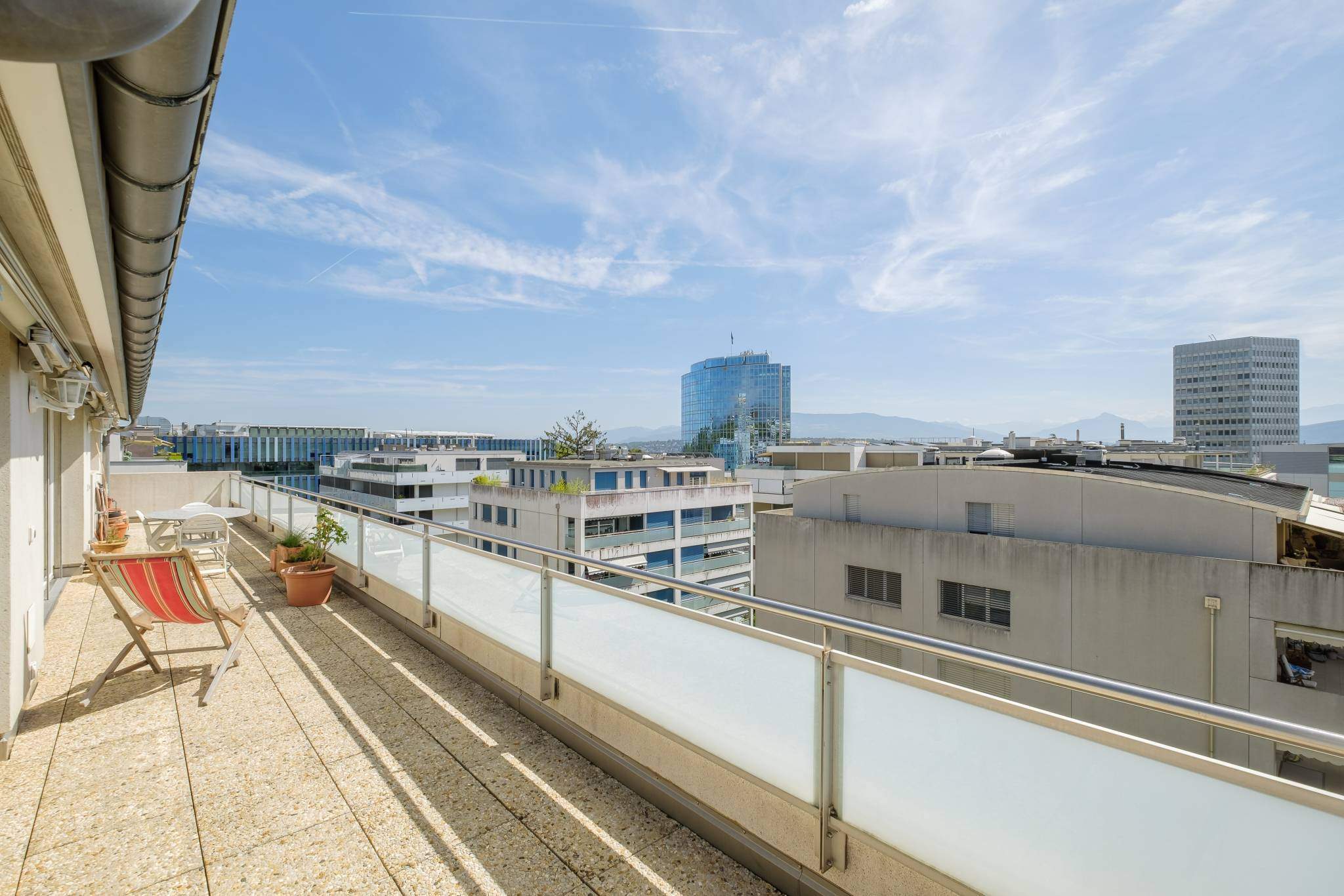 Petit-Saconnex  - Attic 4 Bedrooms - picture 8