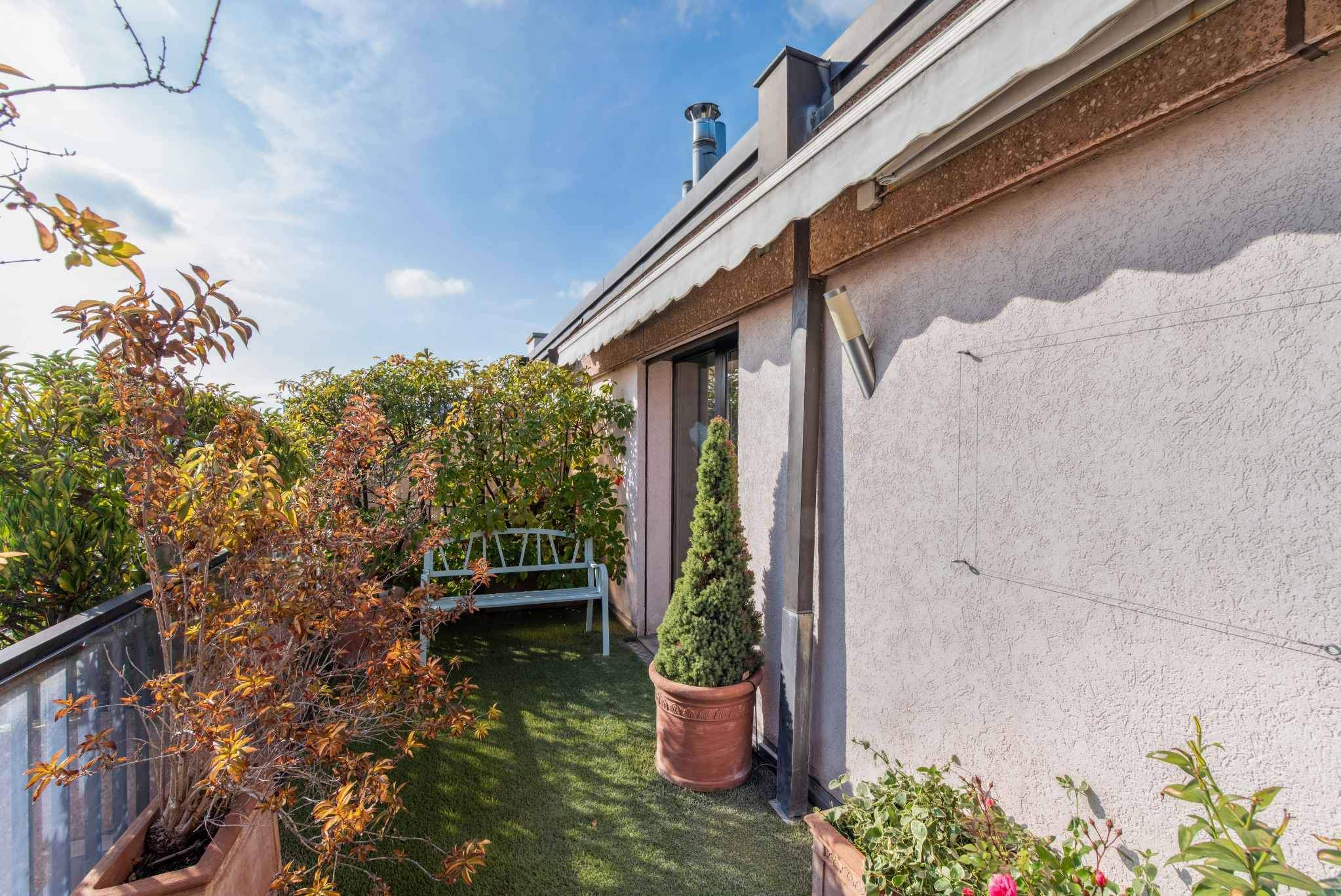 Carouge GE  - Attic 3 Bedrooms - picture 11