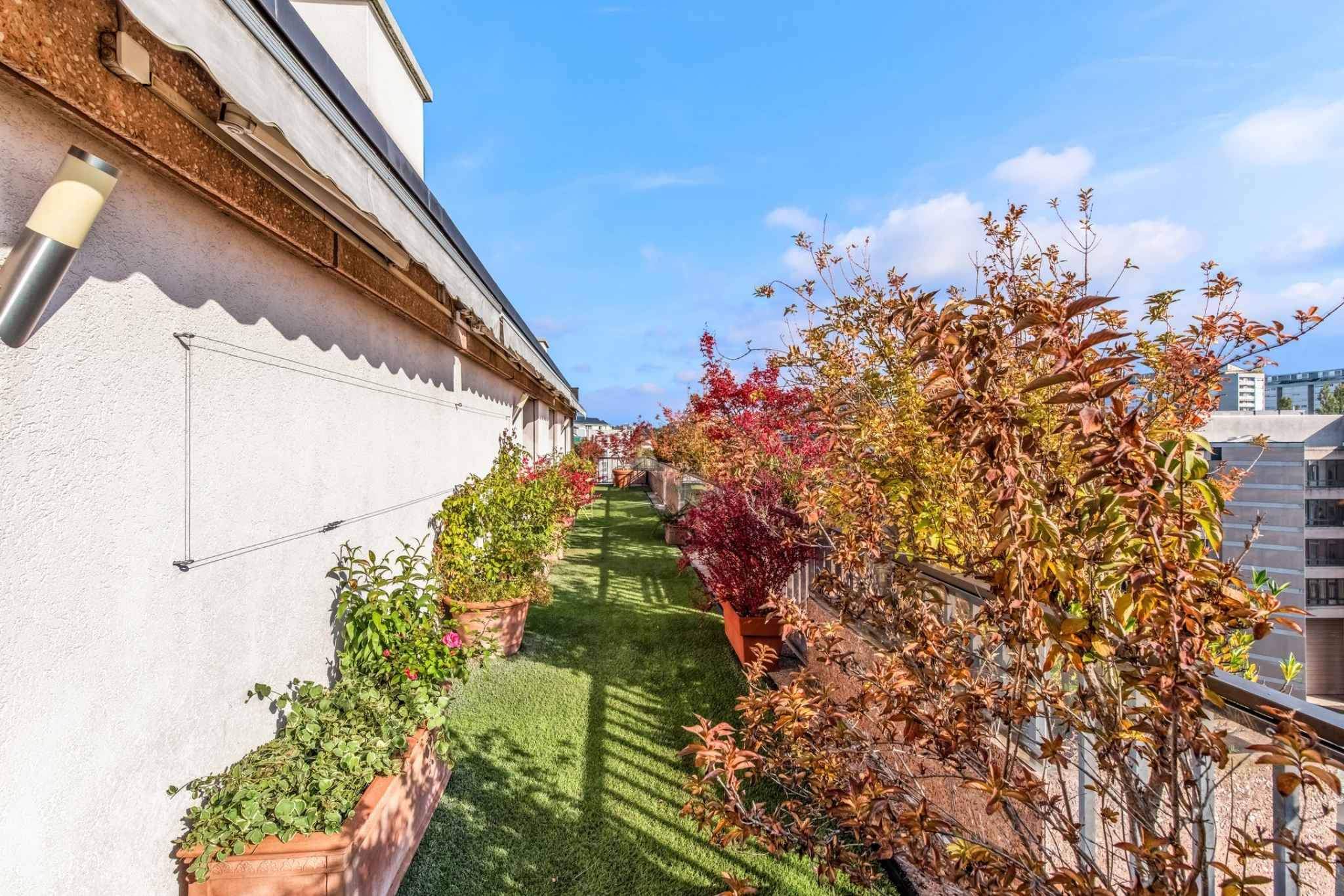 Carouge GE  - Attic 3 Bedrooms - picture 10