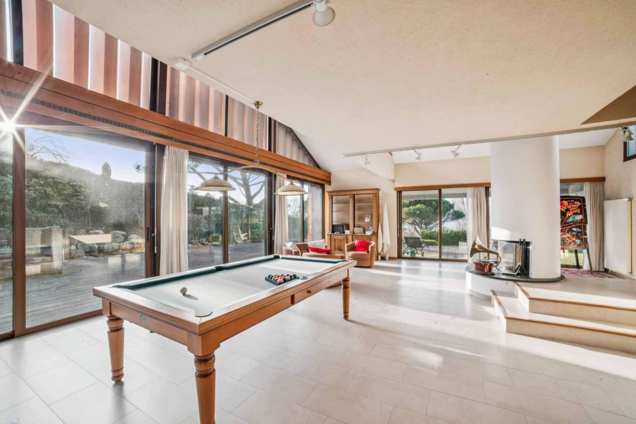 Anières  - Maison 9.0 Pi&egrave;ces 5 Chambres - picture 2