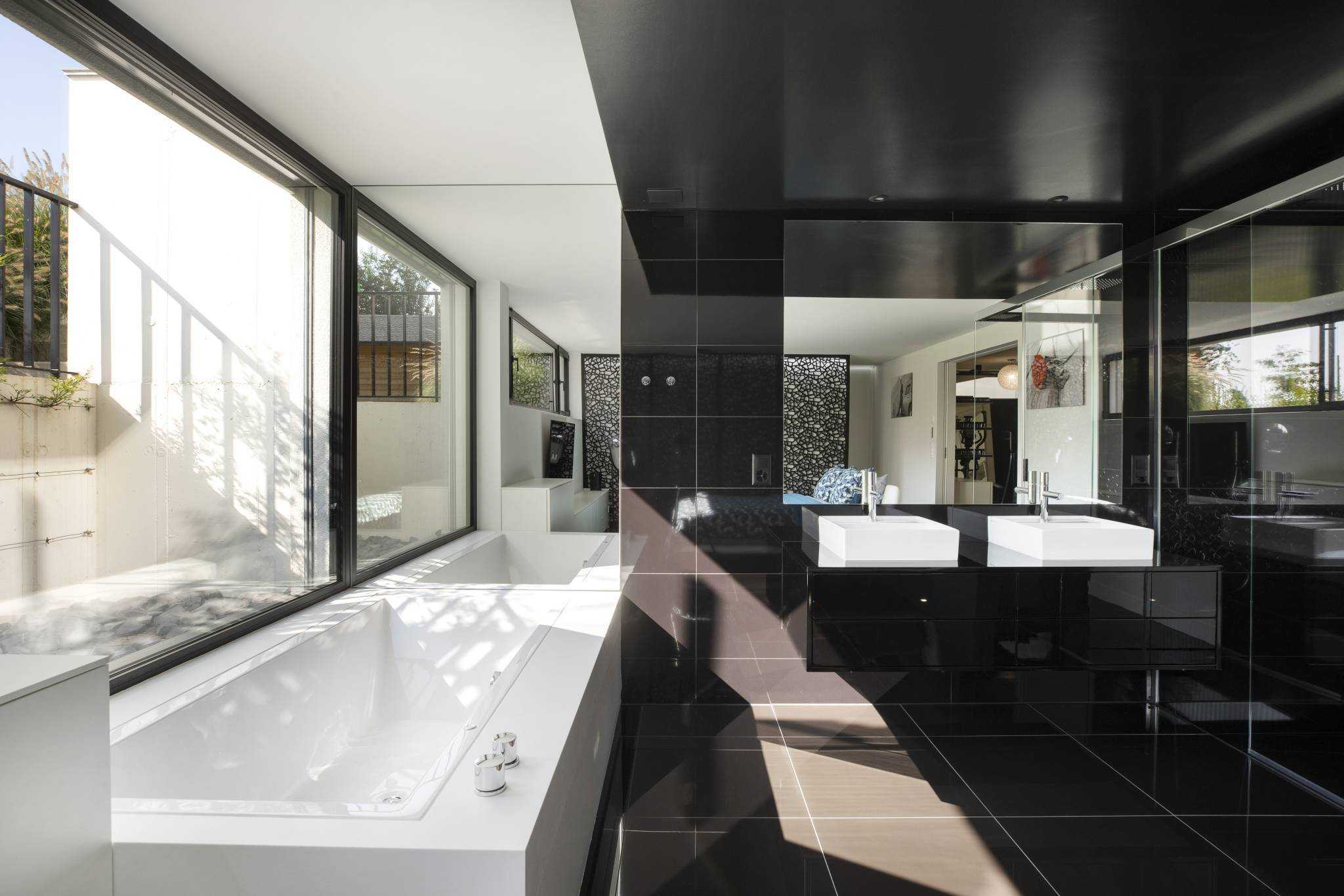 Gilly  - Maison 11.0 Pi&egrave;ces 7 Chambres