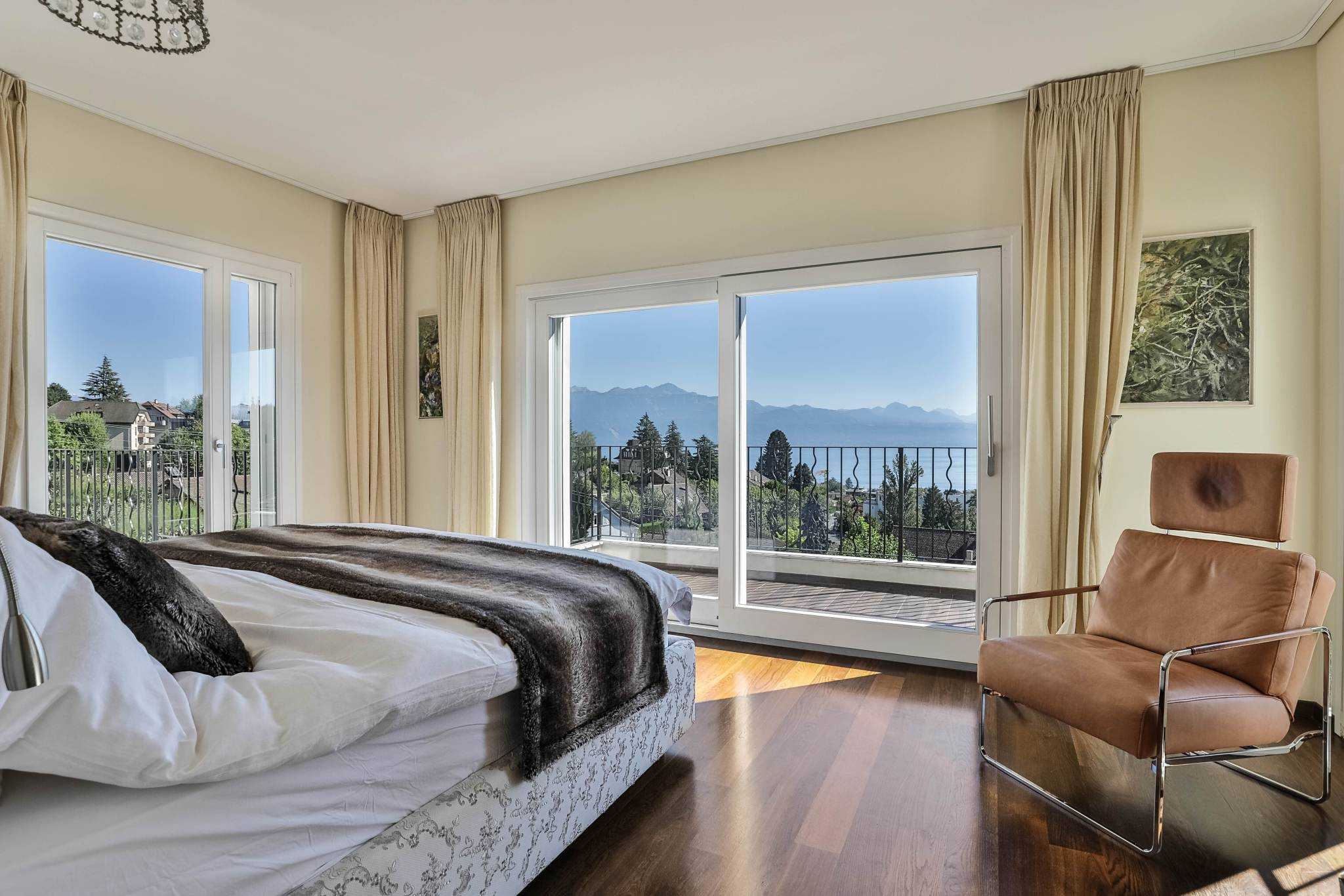 Lausanne  - House 6 Bedrooms