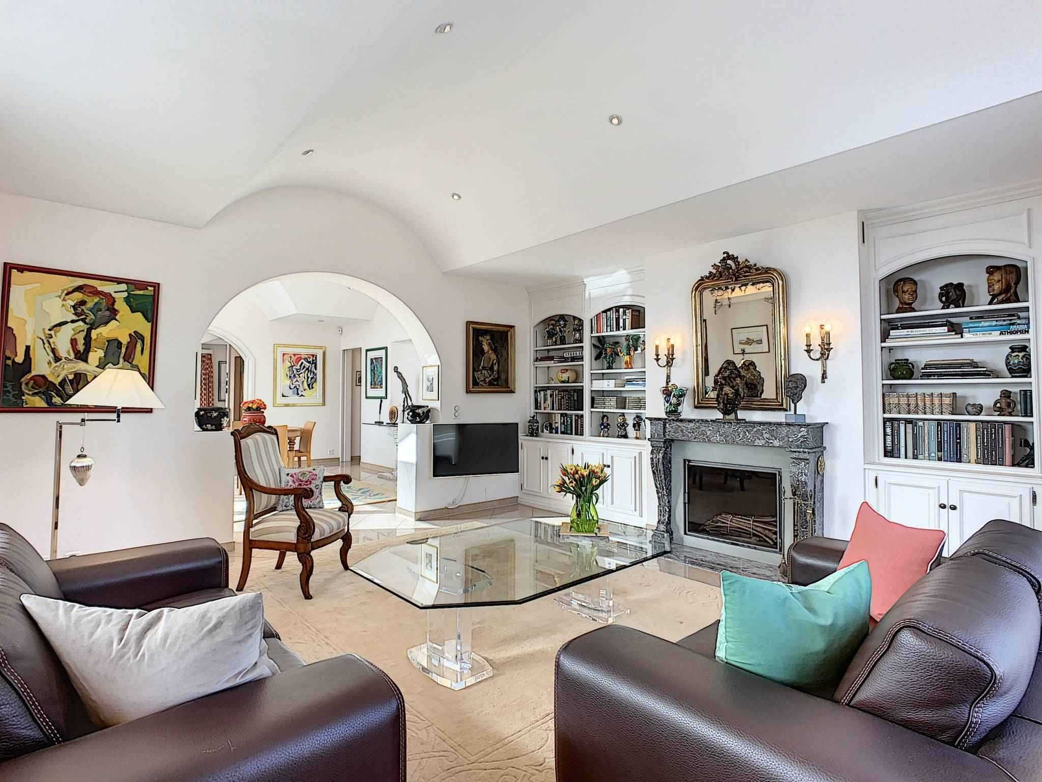 Lutry  - House 6 Bedrooms