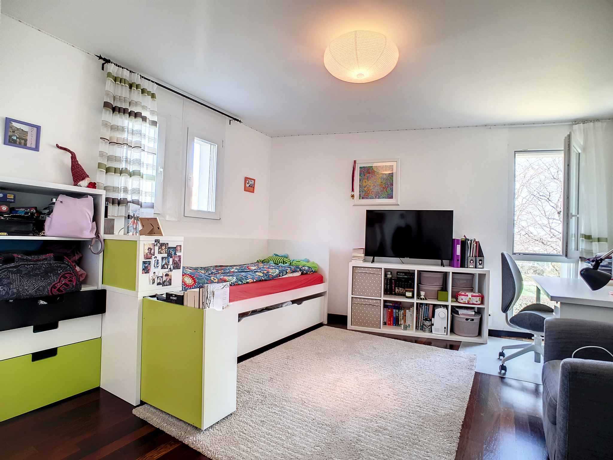 Le Mont-sur-Lausanne  - Appartement 6.5 Pi&egrave;ces 3 Chambres