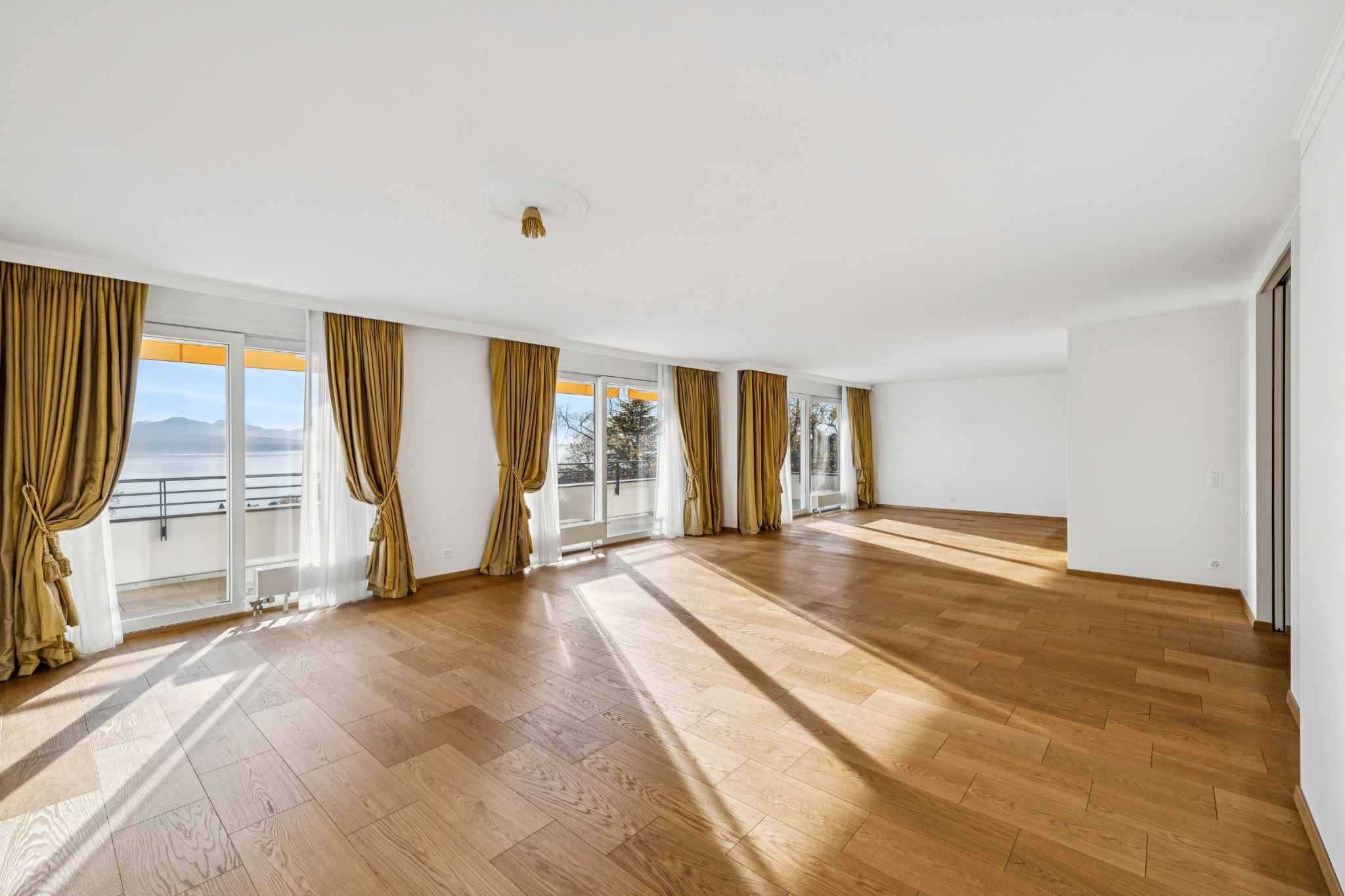 Pully  - Attic 7 Bedrooms