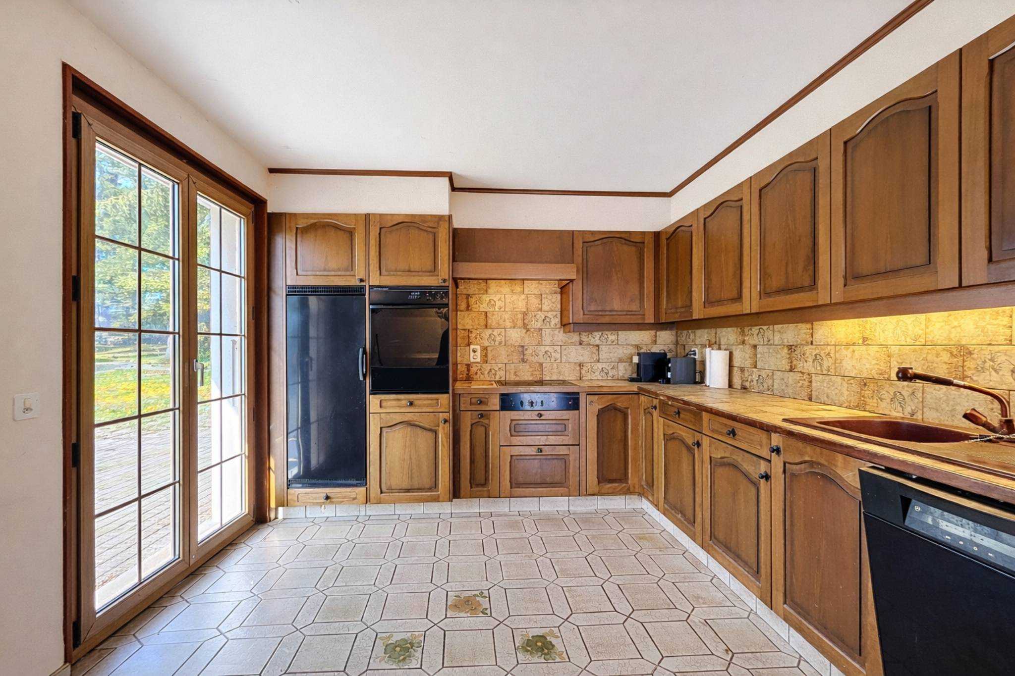 Romanel-sur-Lausanne  - Maison 7.5 Pi&egrave;ces 4 Chambres