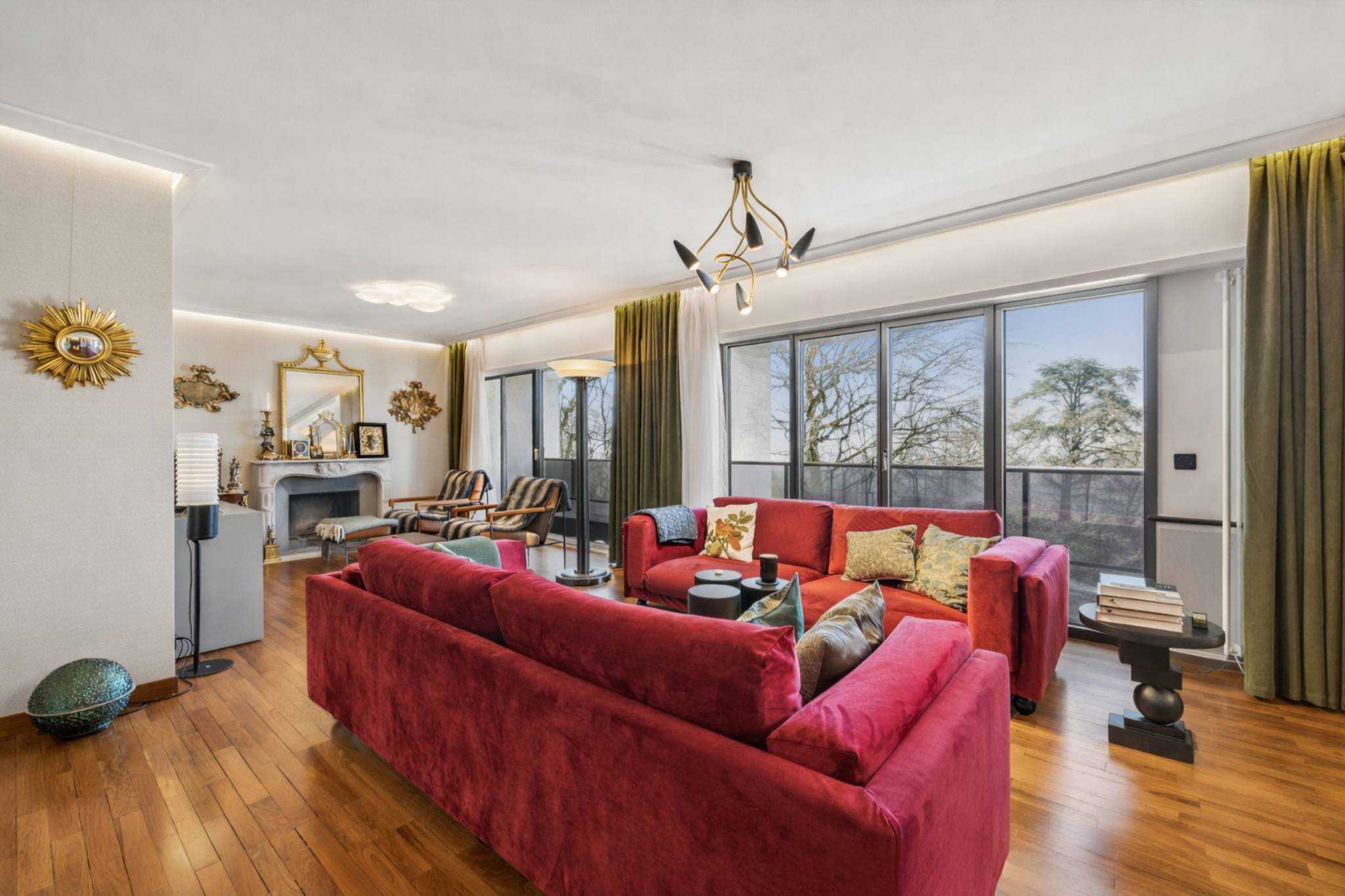 Lausanne  - Appartement 6.5 Pi&egrave;ces 4 Chambres