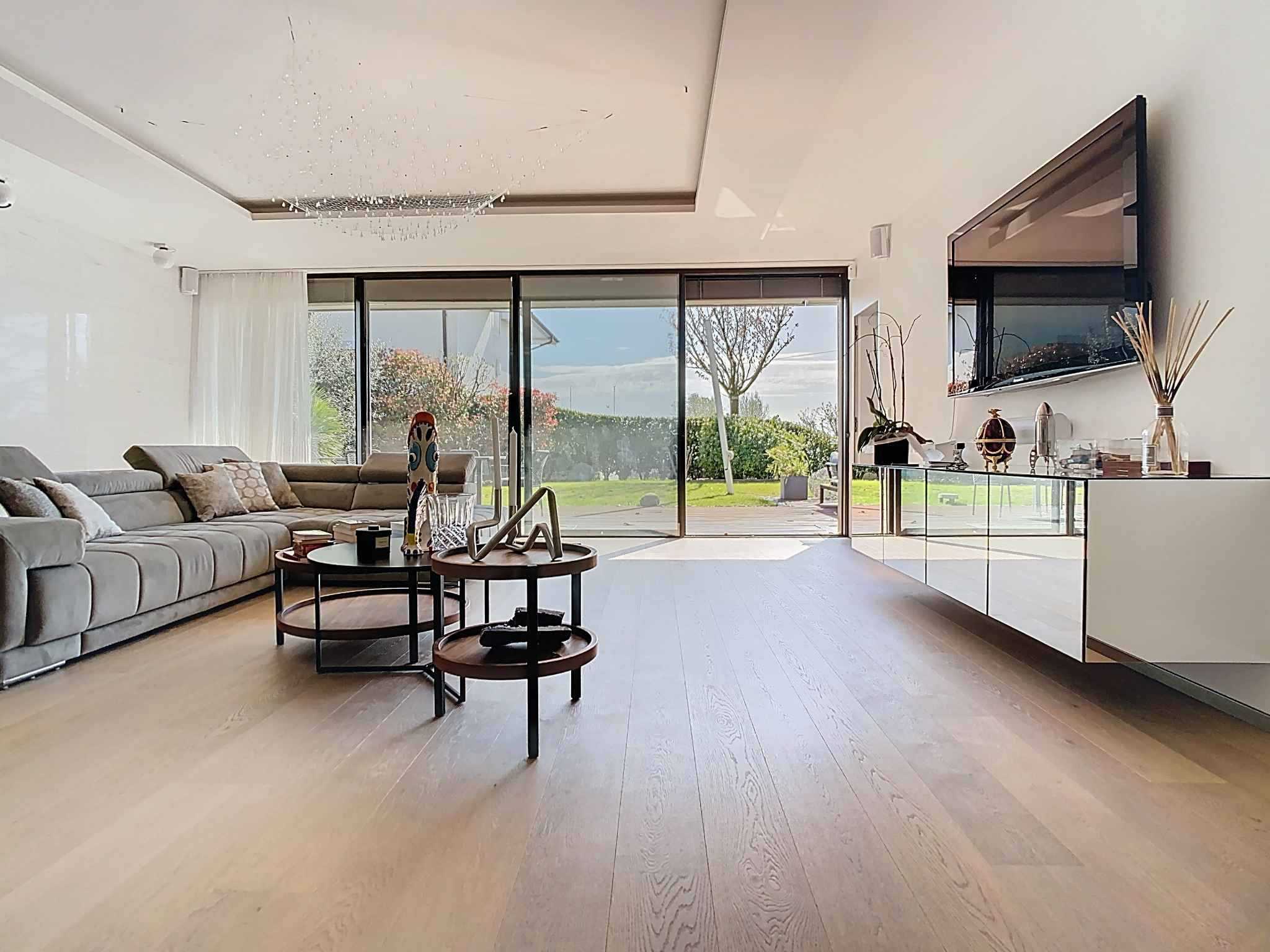 Paudex  - Apartment 5 Bedrooms