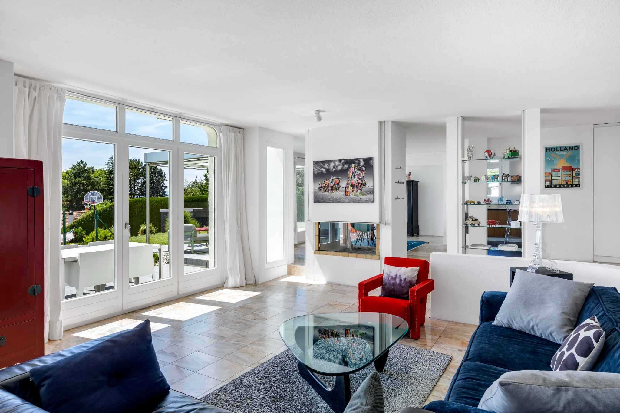 Lutry  - House 7 Bedrooms