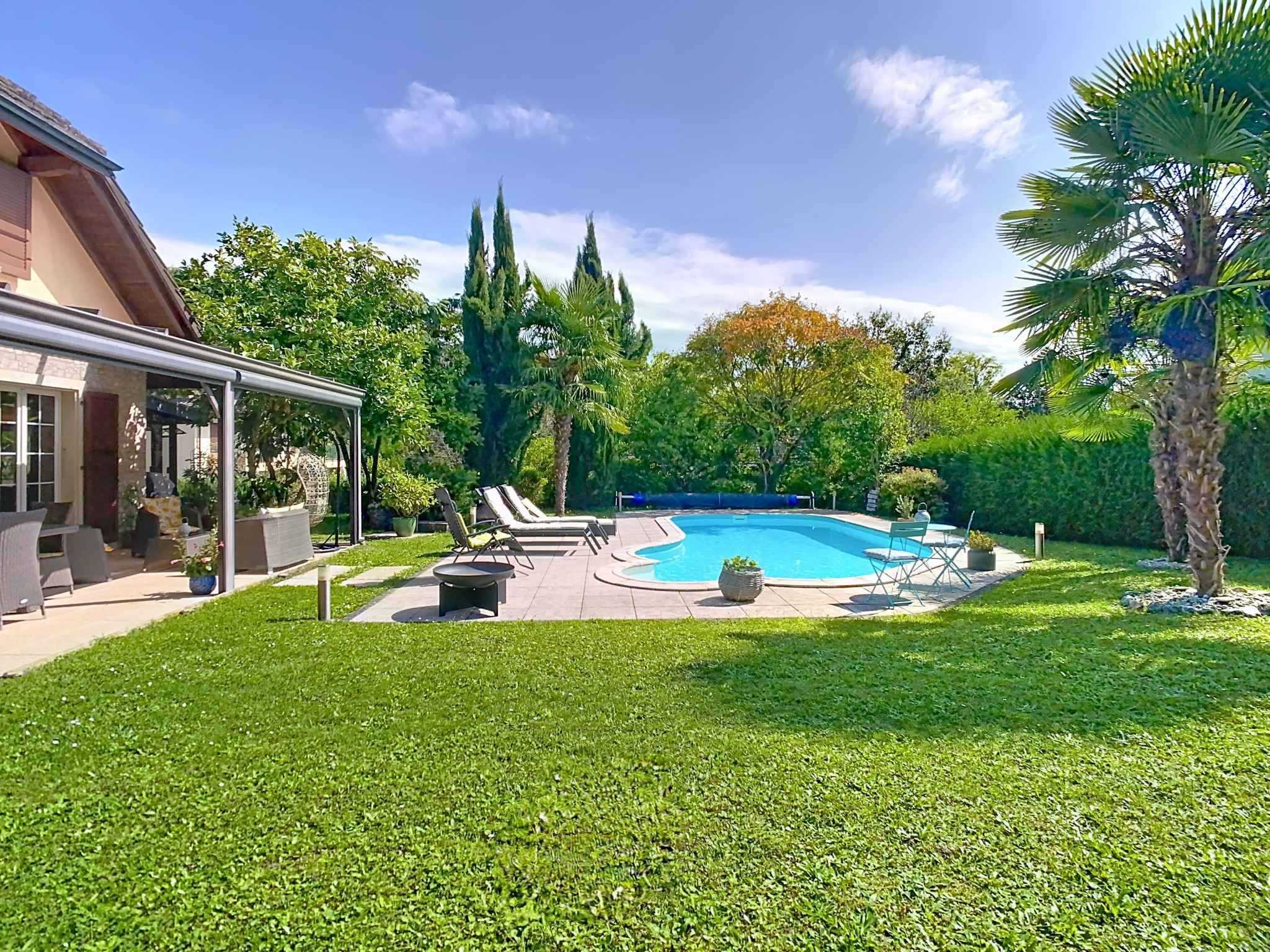 Crissier  - House 4 Bedrooms