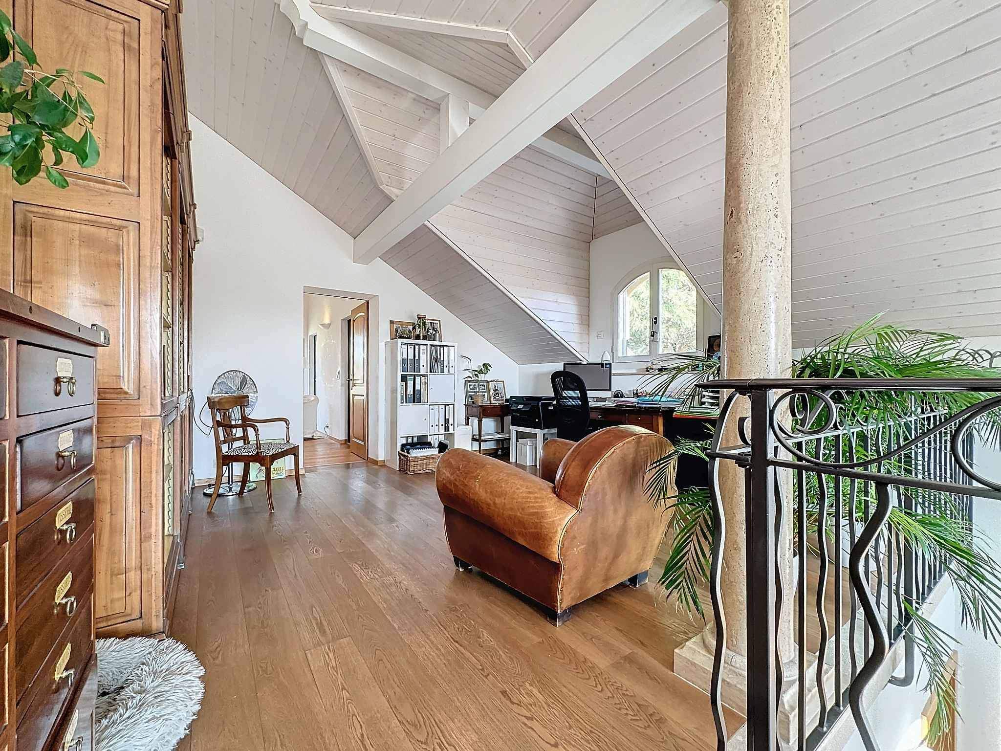 Jouxtens-Mézery  - Maison 7.5 Pi&egrave;ces 5 Chambres - picture 7