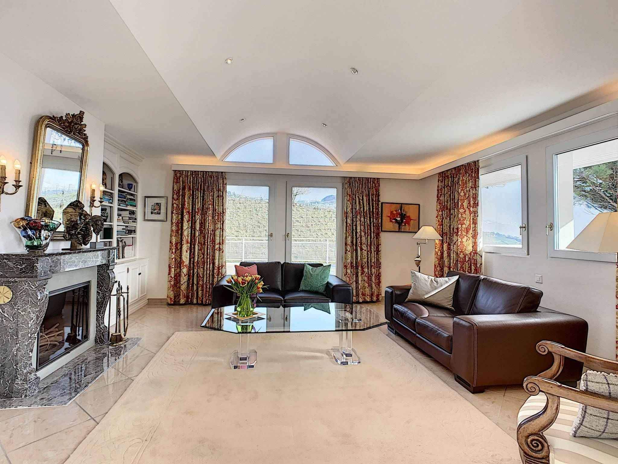 Lutry  - House 6 Bedrooms - picture 4