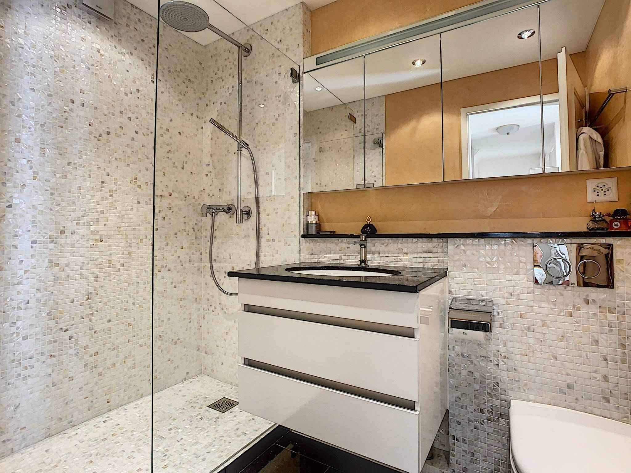 Lutry  - House 6 Bedrooms - picture 11