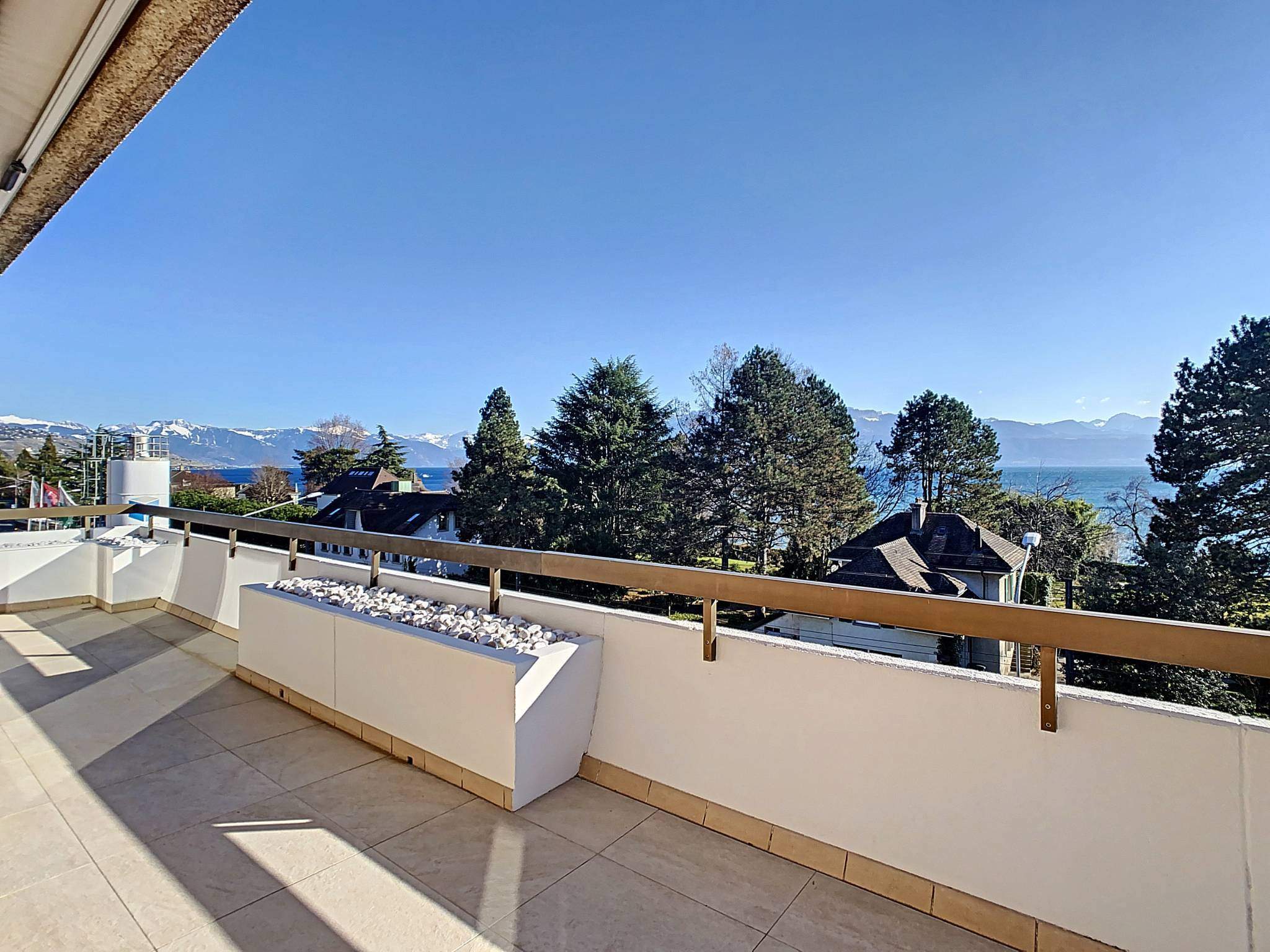 Pully  - Attic 4 Bedrooms - picture 9