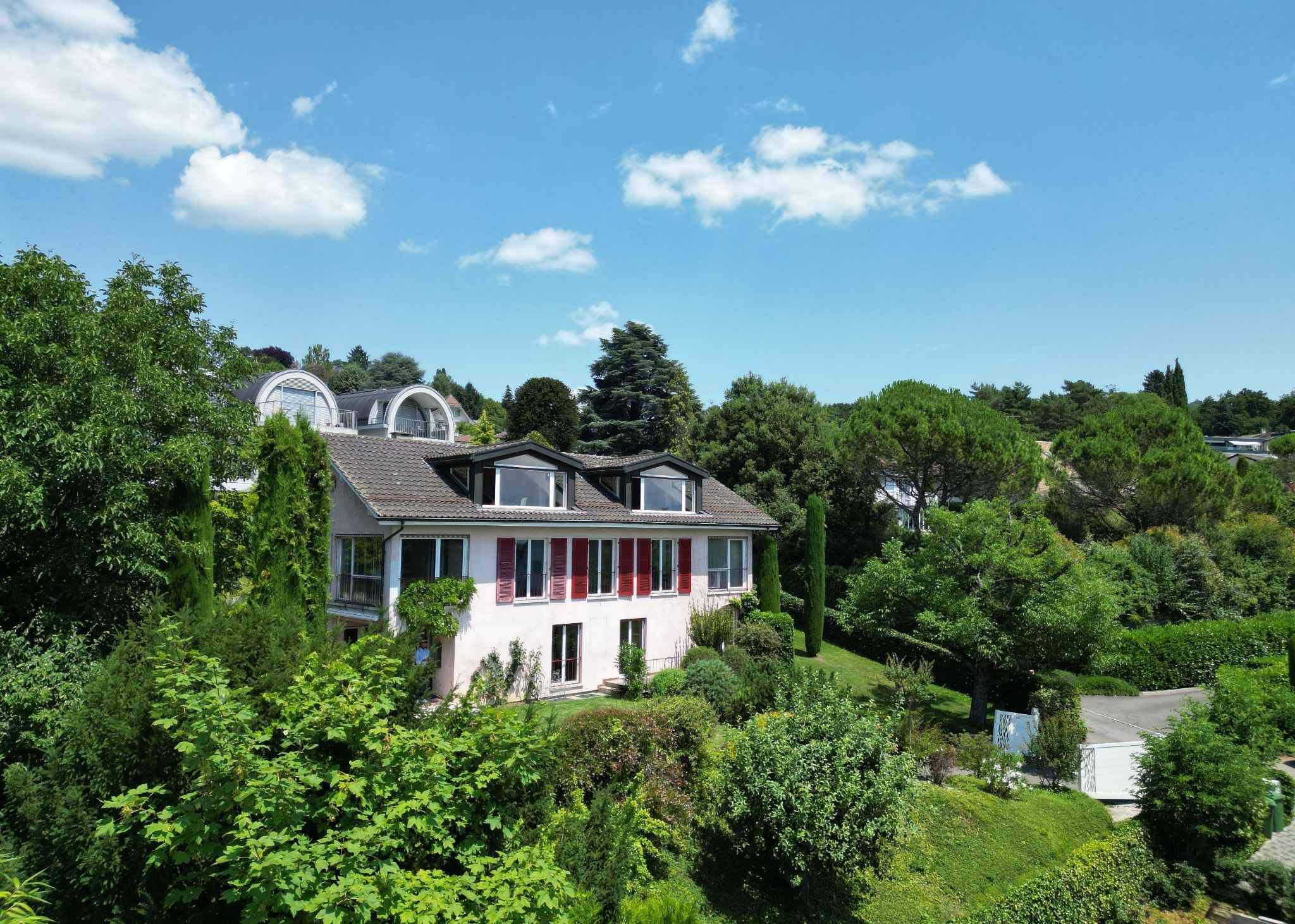 Pully  - House 5 Bedrooms - picture 1