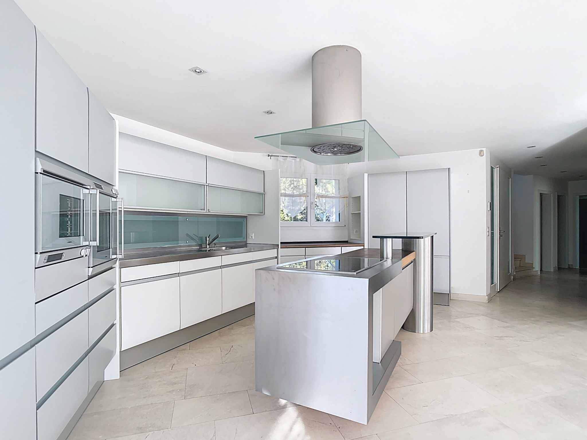 Le Mont-sur-Lausanne  - House 6 Bedrooms - picture 6