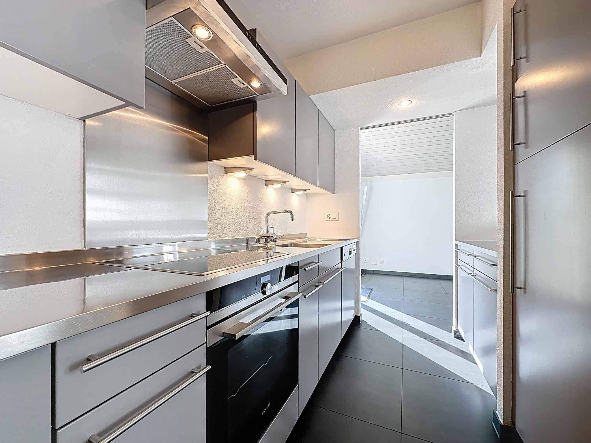 Lutry  - House 7 Bedrooms - picture 12