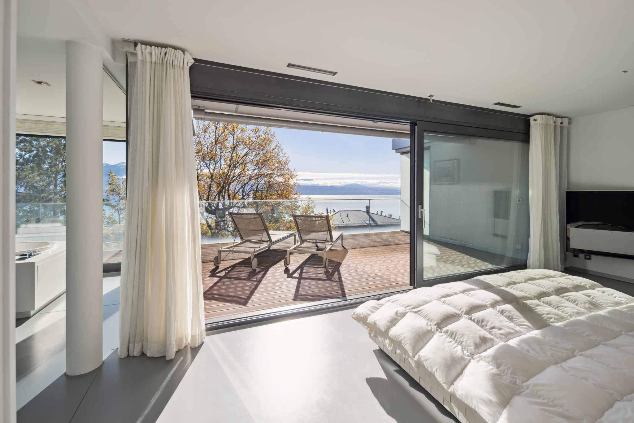 Lutry  - Attic 6 Bedrooms - picture 9