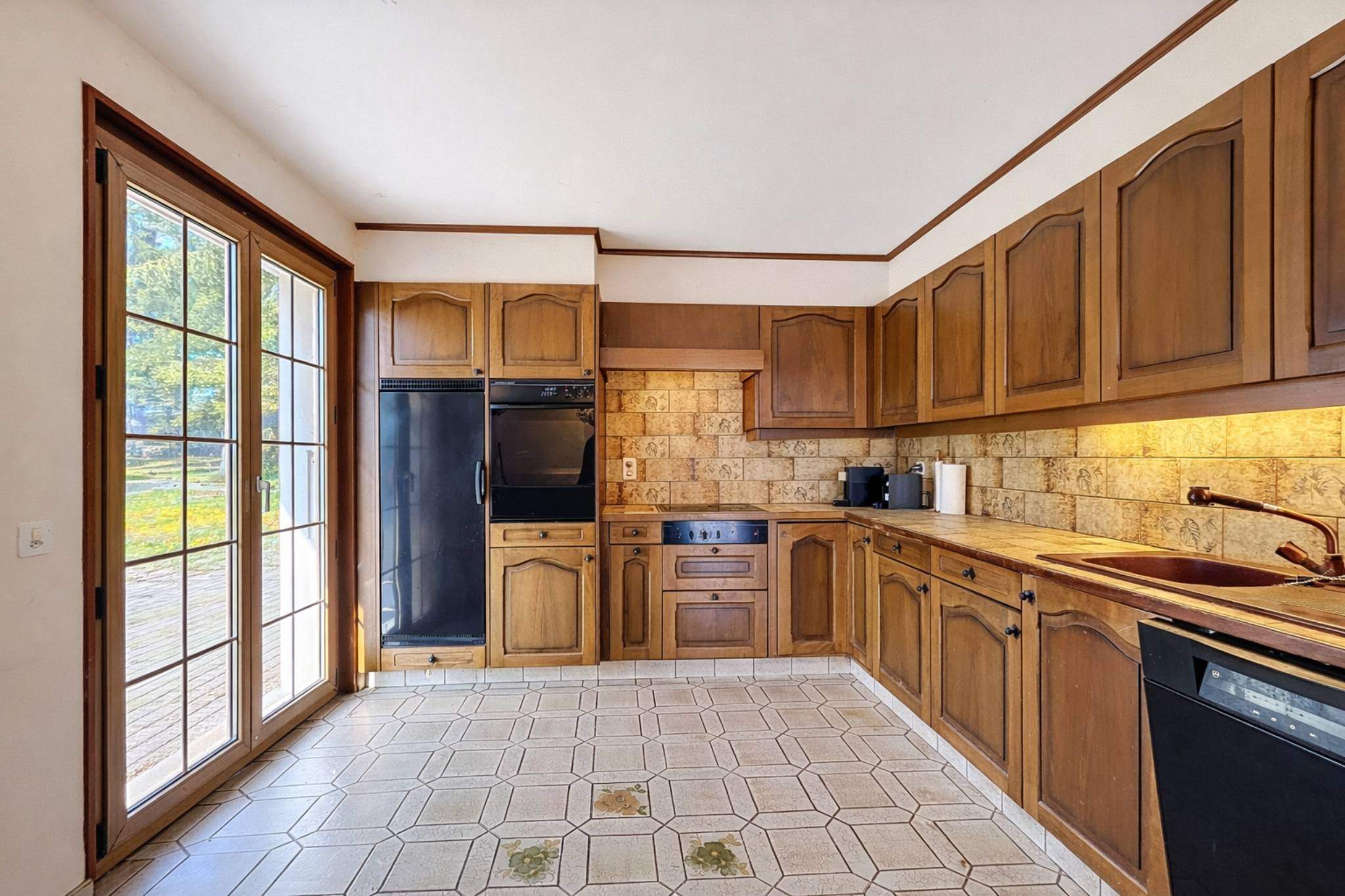 Romanel-sur-Lausanne  - Maison 7.5 Pi&egrave;ces 4 Chambres - picture 6