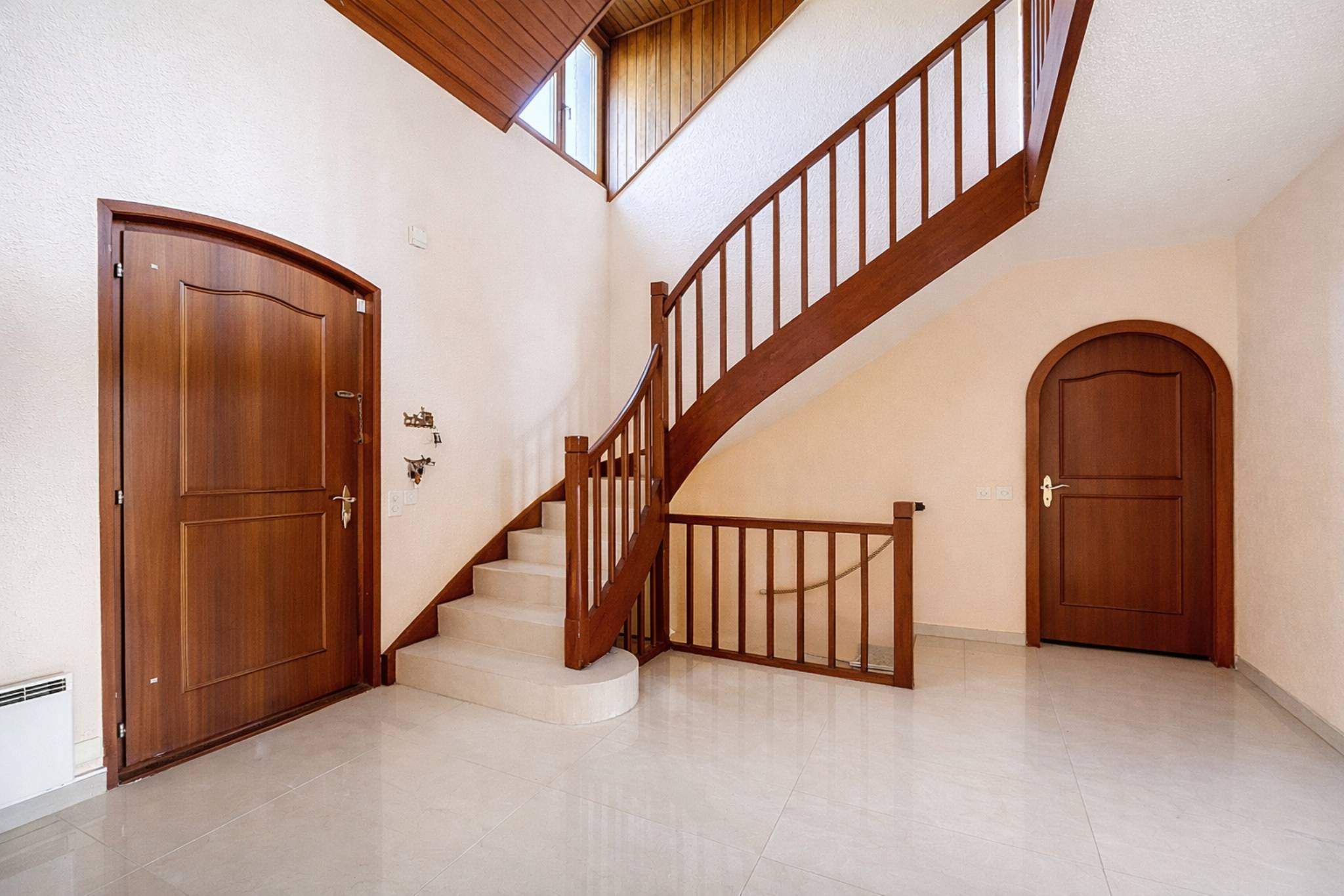 Romanel-sur-Lausanne  - Maison 7.5 Pi&egrave;ces 4 Chambres - picture 7