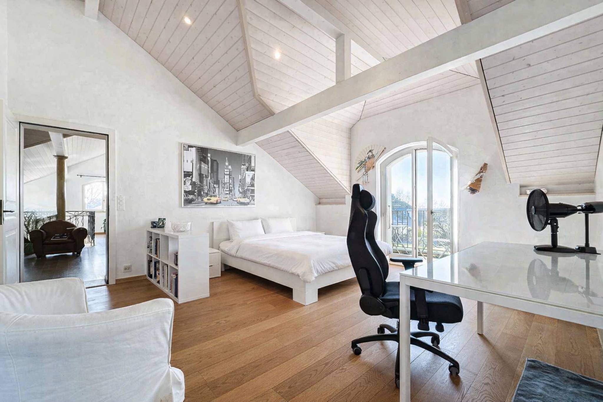 Jouxtens-Mézery  - Maison 7.5 Pi&egrave;ces 5 Chambres - picture 10