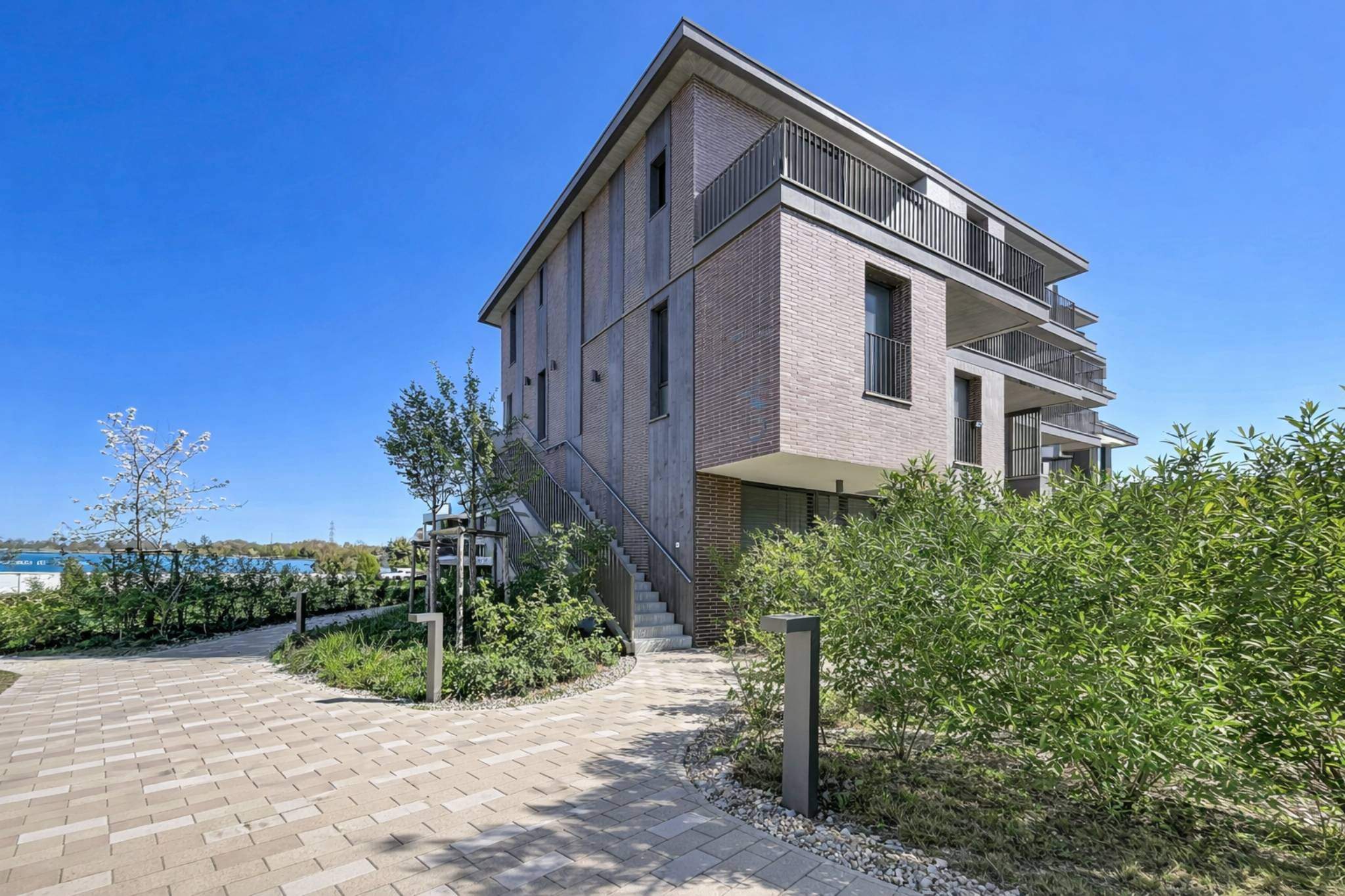 Crissier  - Appartement 4.5 Pi&egrave;ces 3 Chambres - picture 1