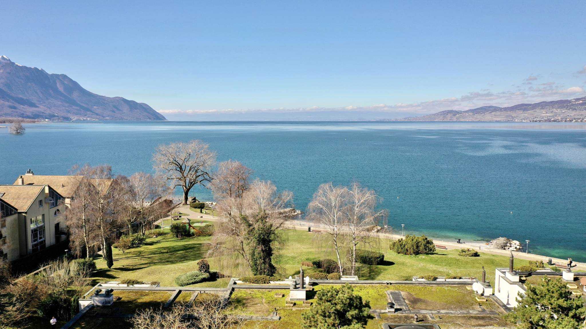 Villeneuve  - Apartment 8 Bedrooms