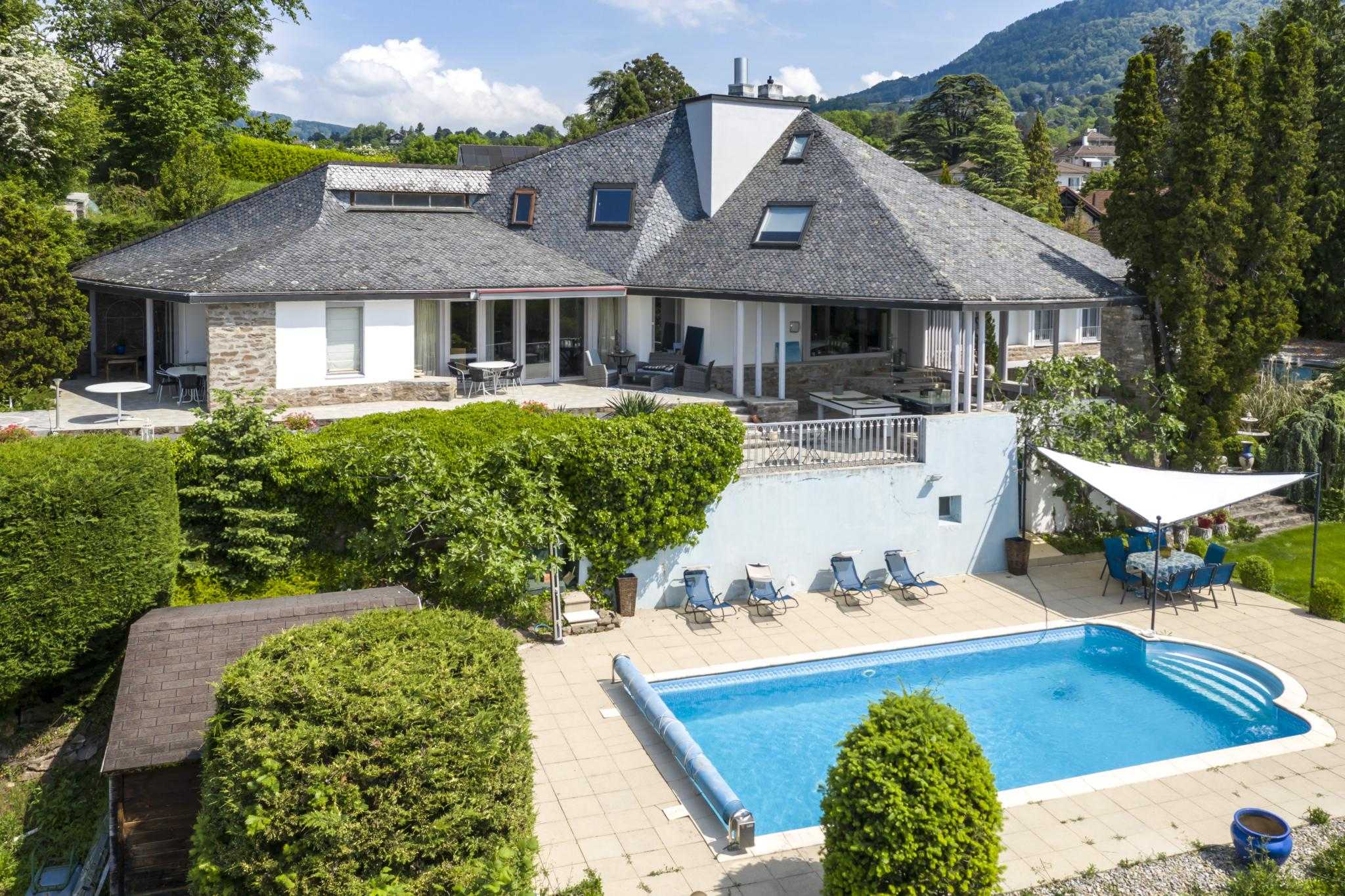 House Blonay  -  ref BA-121098-F (picture 1)