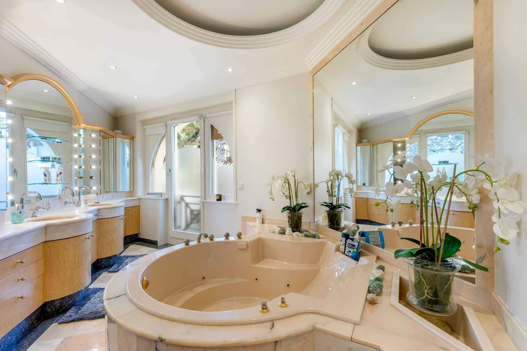 Blonay  - House 6 Bedrooms - picture 13