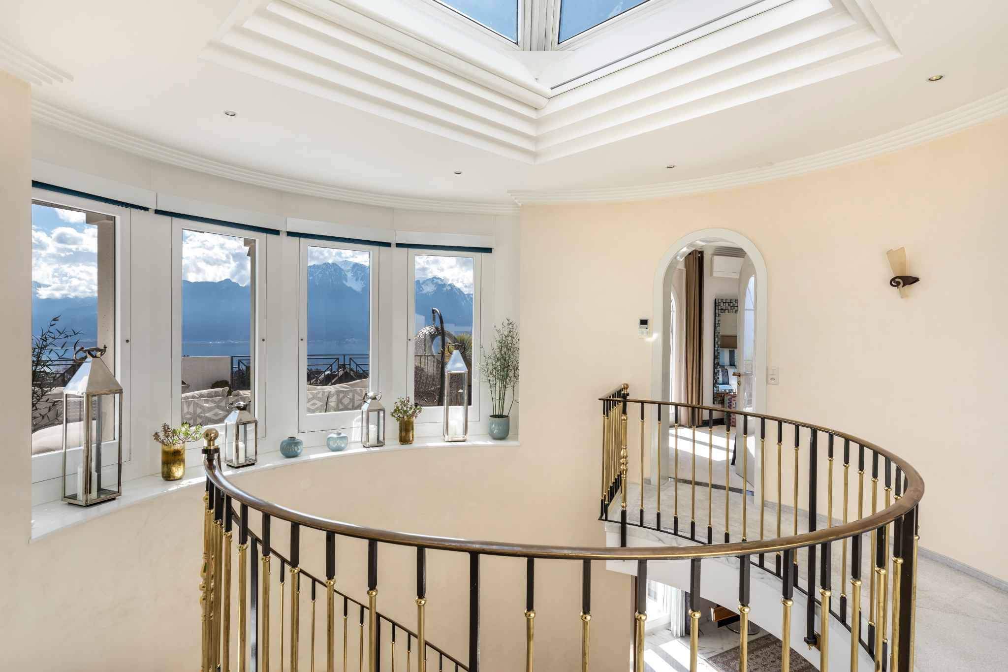 Blonay  - House 6 Bedrooms - picture 9