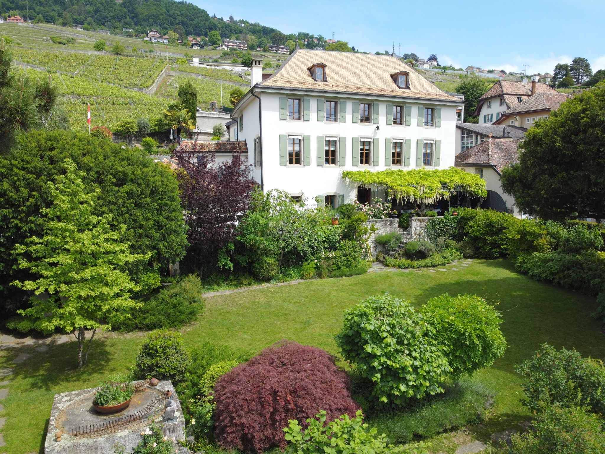 Corseaux  - House 4 Bedrooms - picture 1