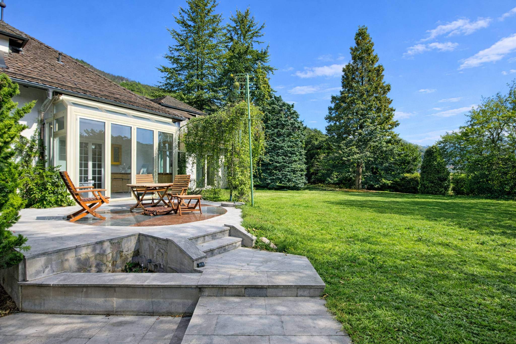 St-Légier-La Chiésaz  - Maison 10.0 Pi&egrave;ces 6 Chambres - picture 7