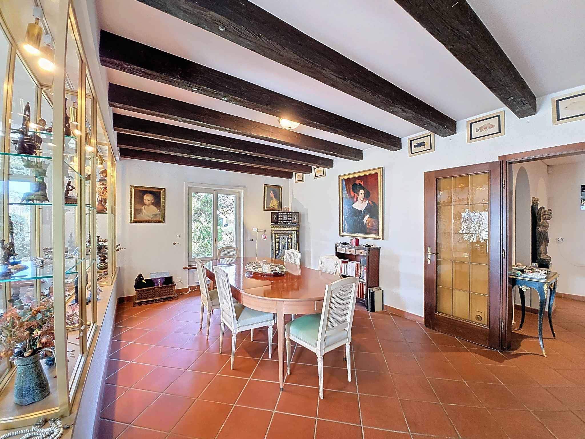 St-Légier-La Chiésaz  - Maison 10.0 Pi&egrave;ces 6 Chambres - picture 5