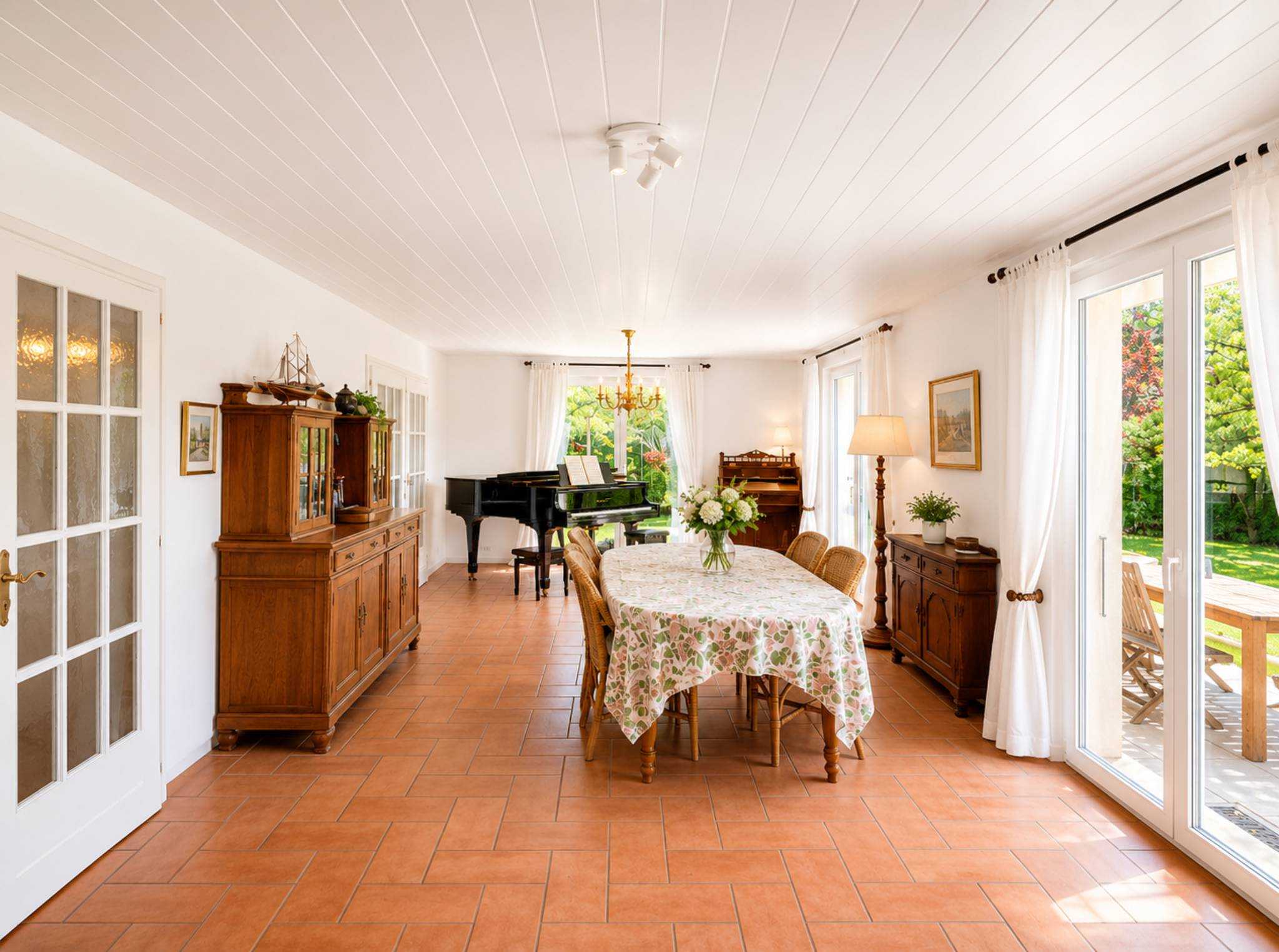 Vufflens-la-Ville  - Maison 5.5 Pi&egrave;ces 4 Chambres