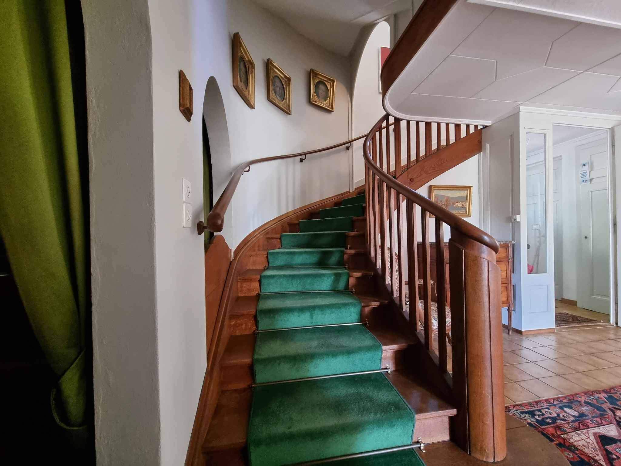 Tolochenaz  - House 8 Bedrooms - picture 10