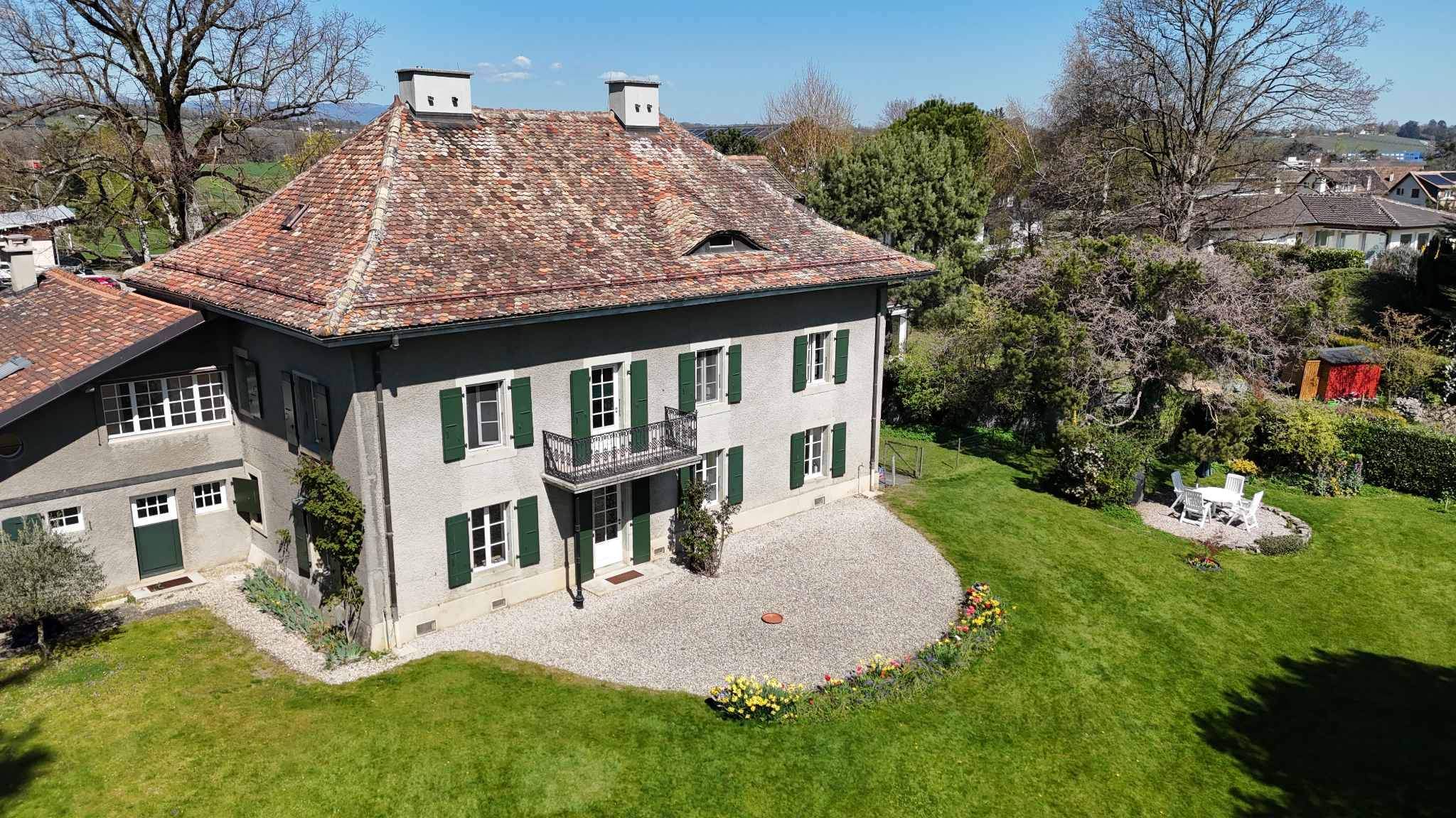 Tolochenaz  - House 8 Bedrooms - picture 4